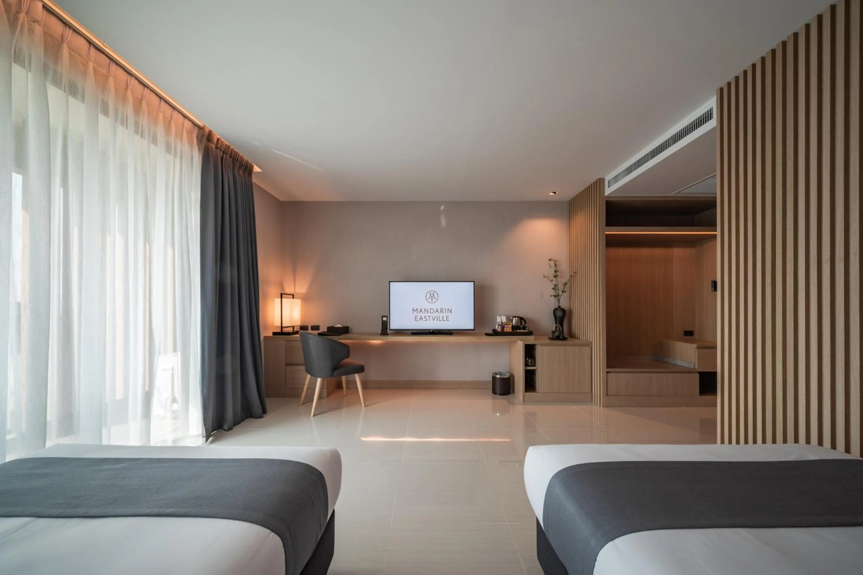 Bedroom, Bed in Mandarin Eastville, Pattaya - SHA Extra Plus