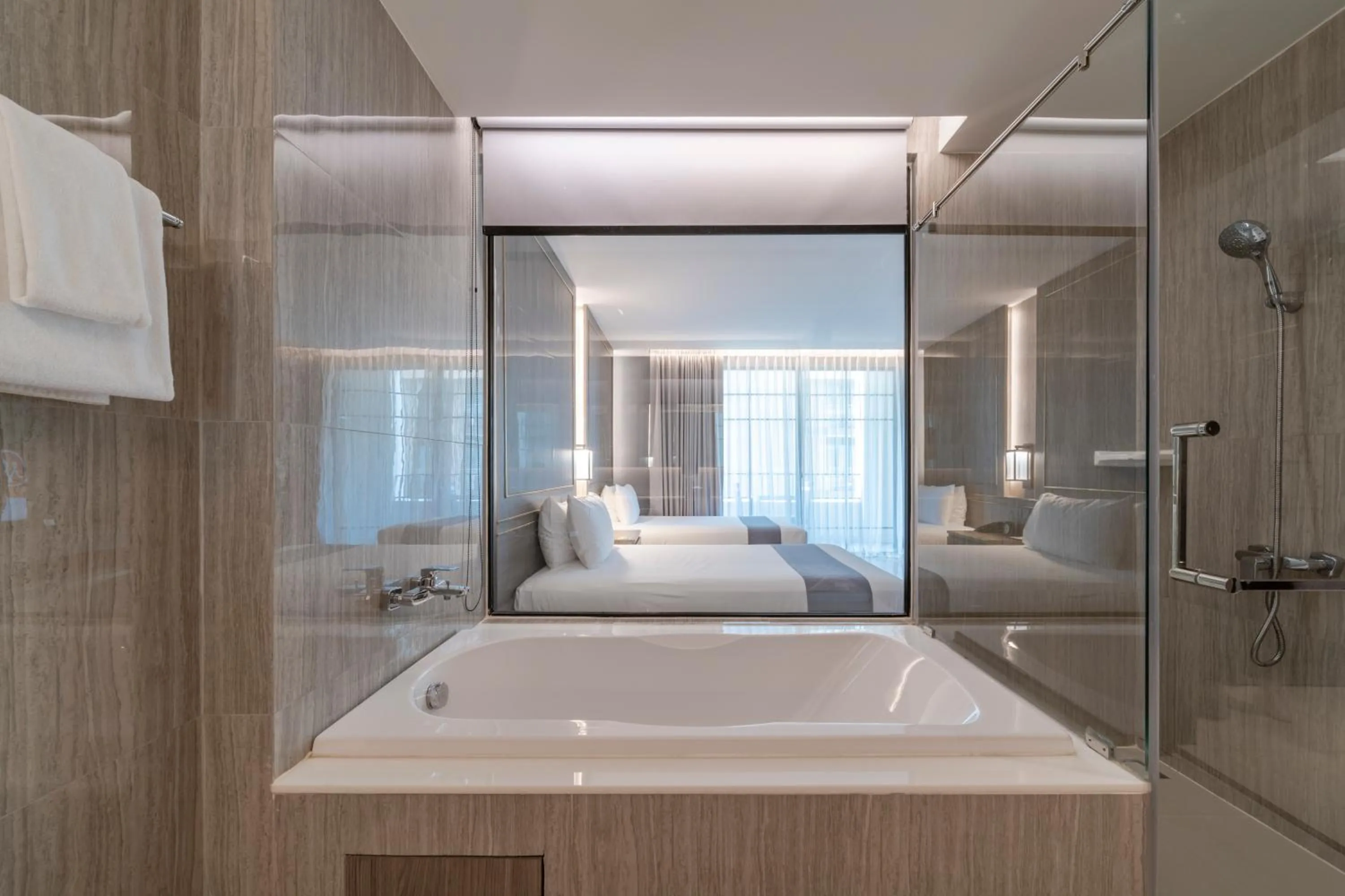 Bath, Bed in Mandarin Eastville, Pattaya - SHA Extra Plus