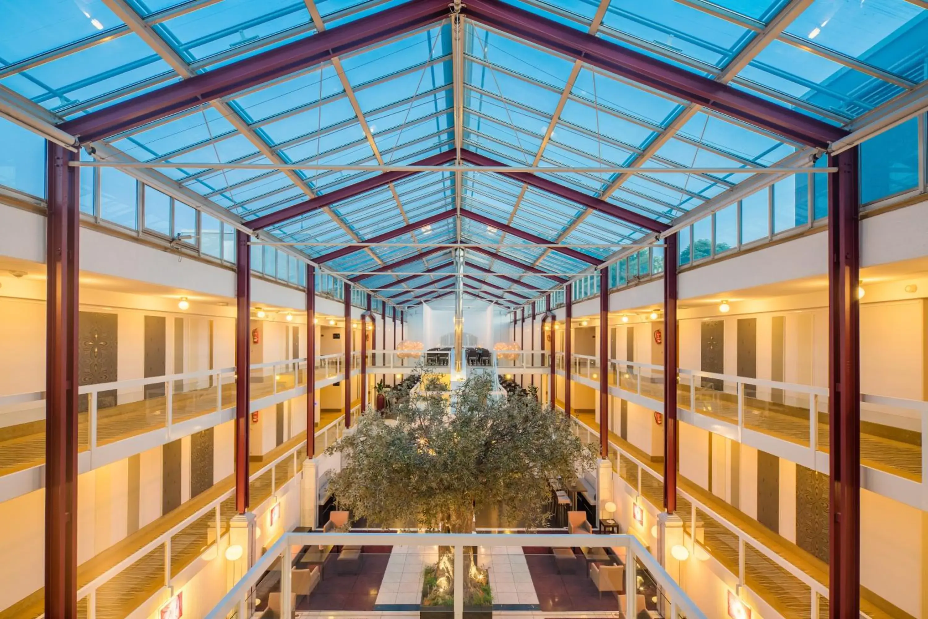 Property building in Best Western Plus Hotel Fellbach-Stuttgart Property building in Best Western Plus Hotel Fellbach-Stuttgart