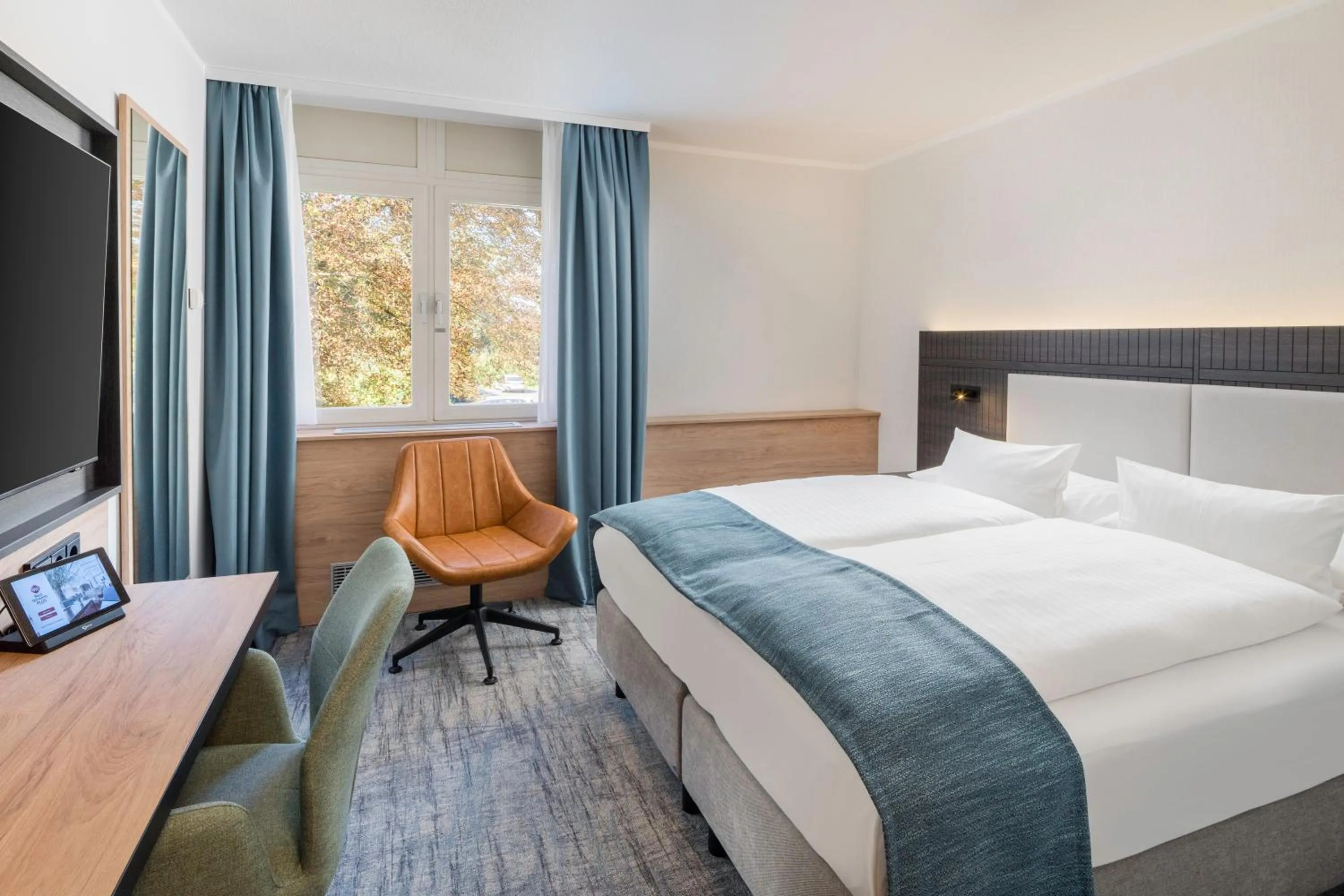 Photo of the whole room, Bed in Best Western Plus Hotel Fellbach-Stuttgart