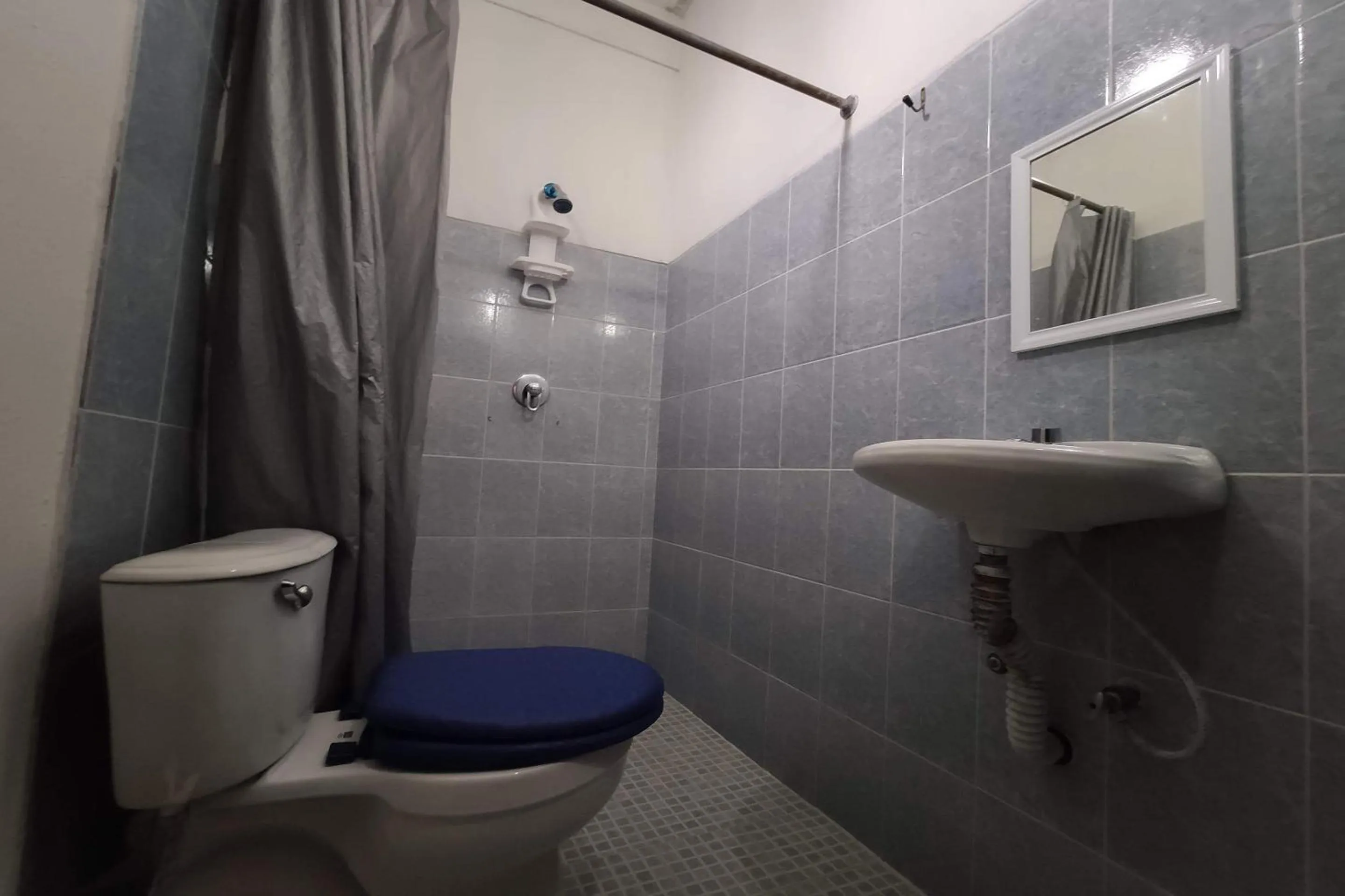 Bathroom in OYO Hotel Trigos De Oro,San Luis Teolocholco Park