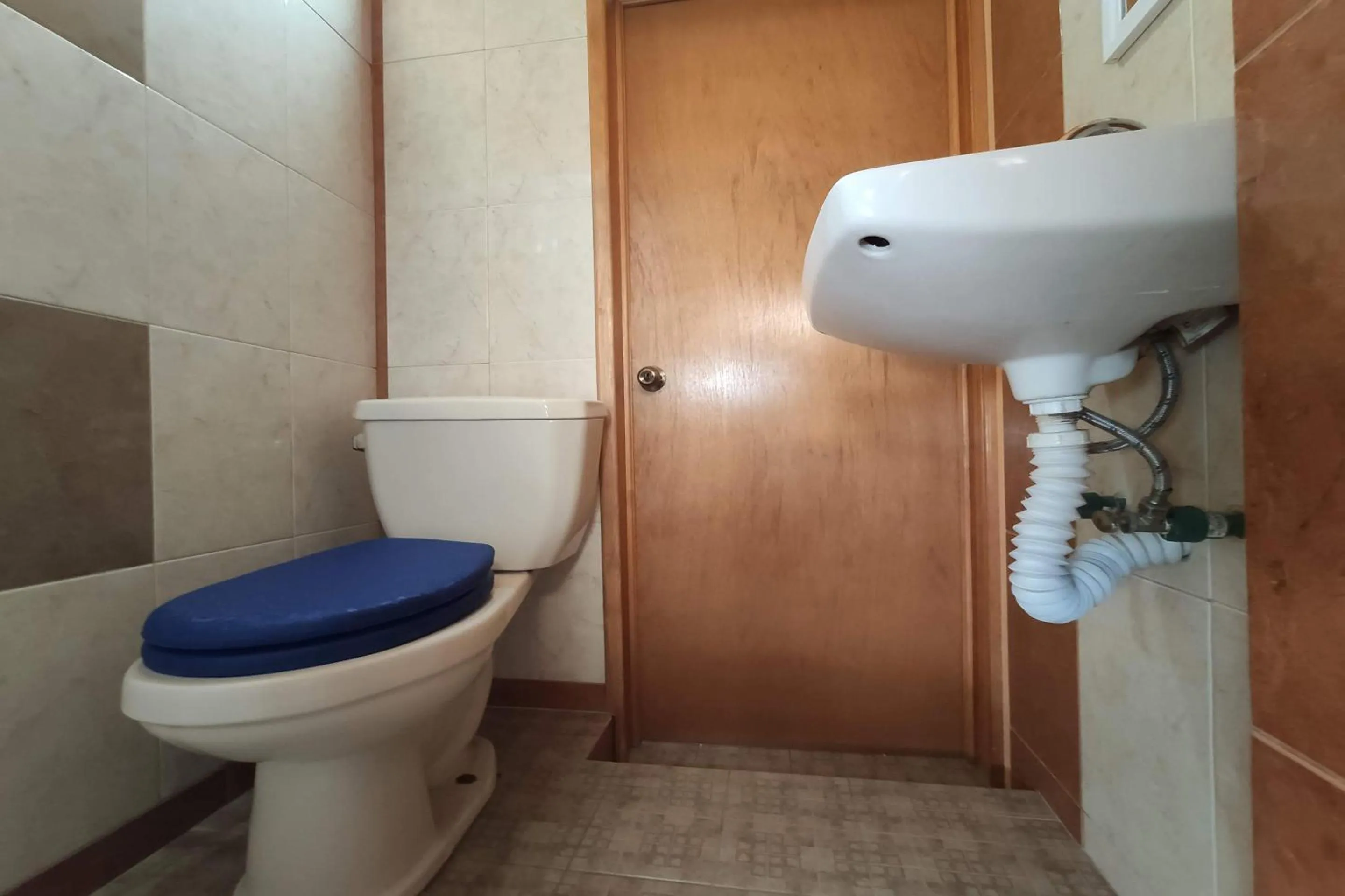 Bathroom in OYO Hotel Trigos De Oro,San Luis Teolocholco Park