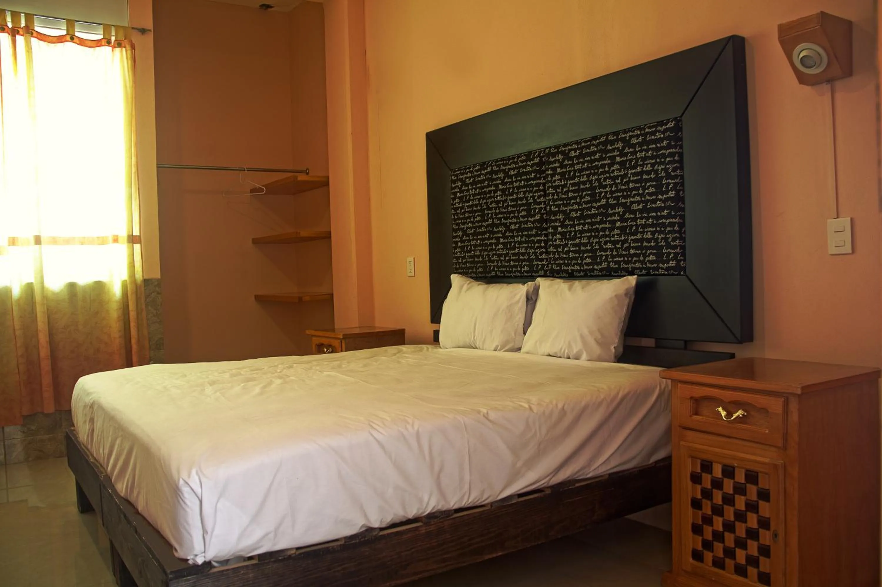 Bedroom, Bed in OYO Hotel Trigos De Oro,San Luis Teolocholco Park