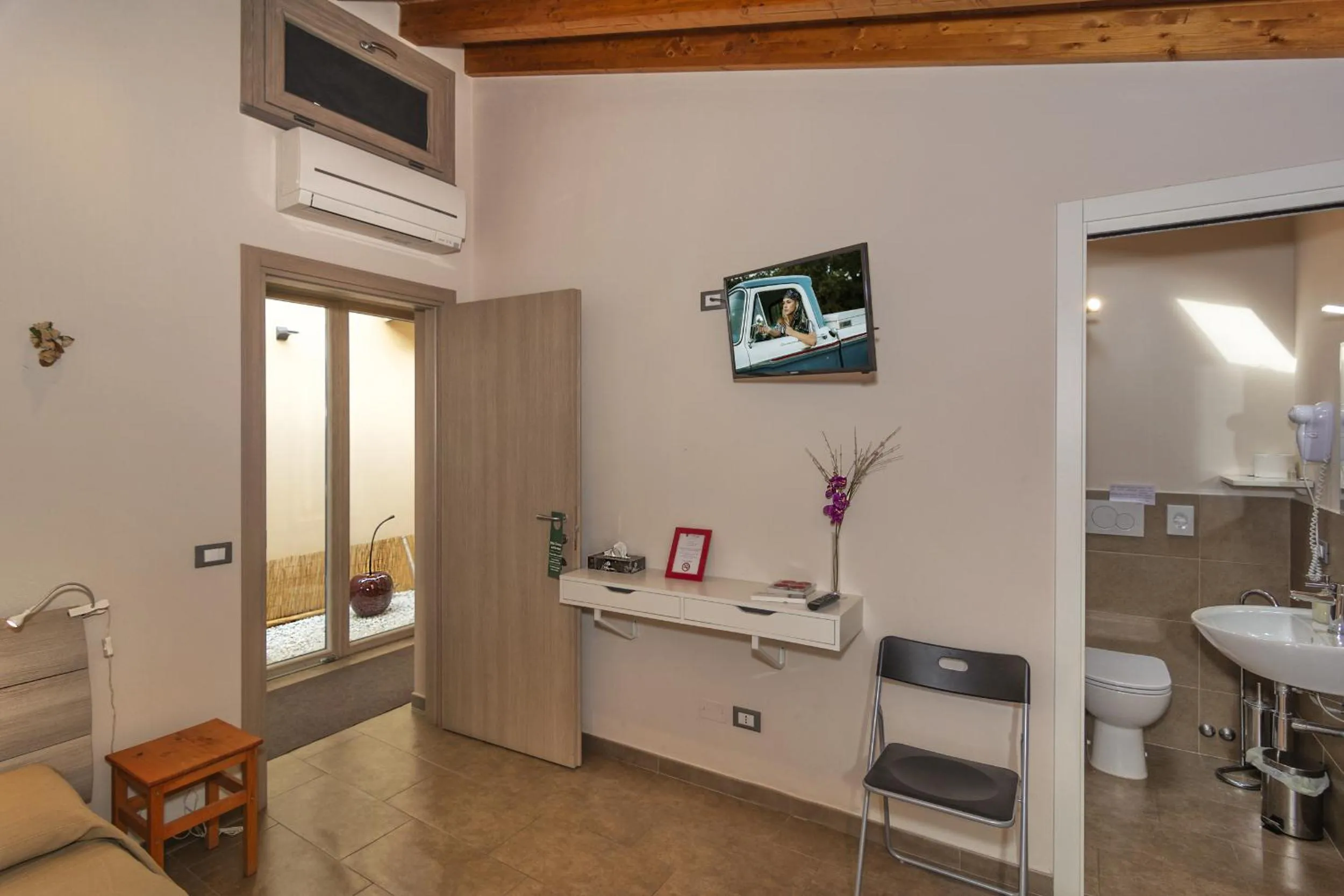 TV and multimedia in Colorado Home