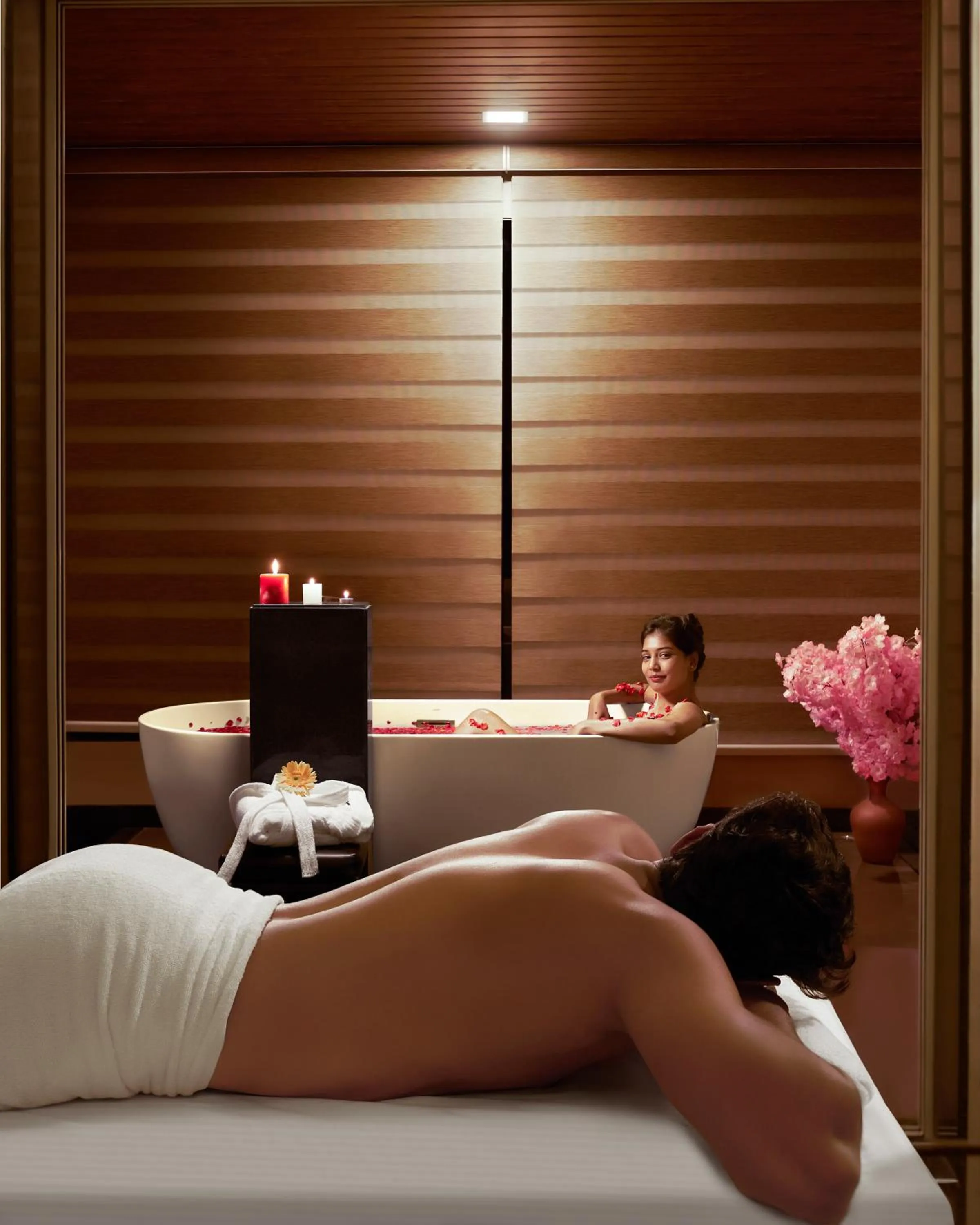 Massage in Whistling Woodzs Resort