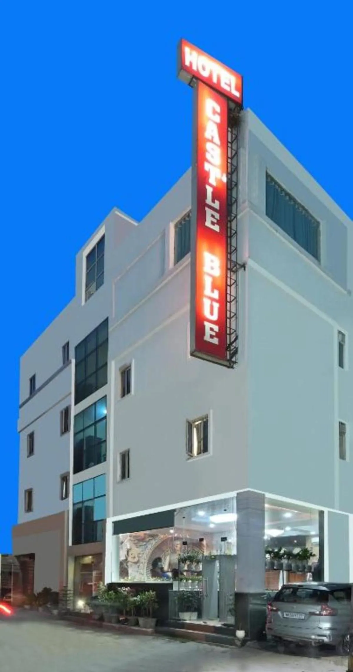 Property building in Hotel Castle Blue New Delhi Near IGI Airport