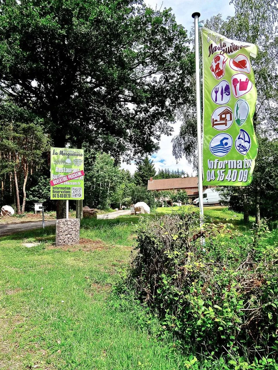 Property logo or sign in Du côté de chez Sam