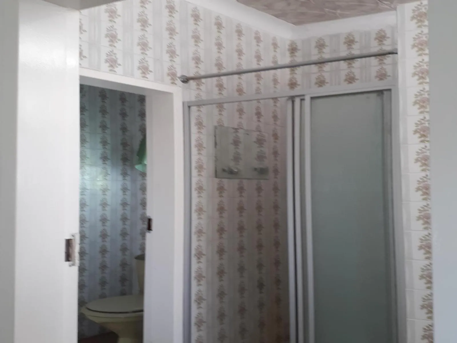 Shower in AANDRUS BNB