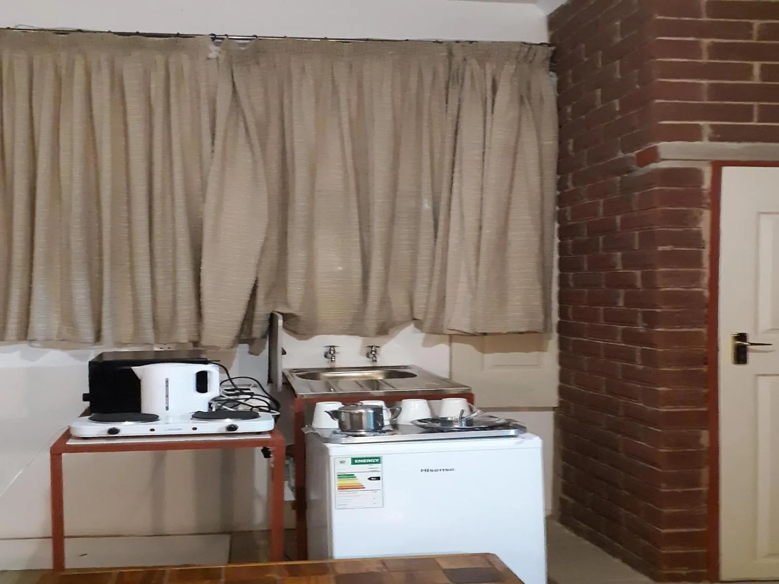 Coffee/tea facilities in AANDRUS BNB