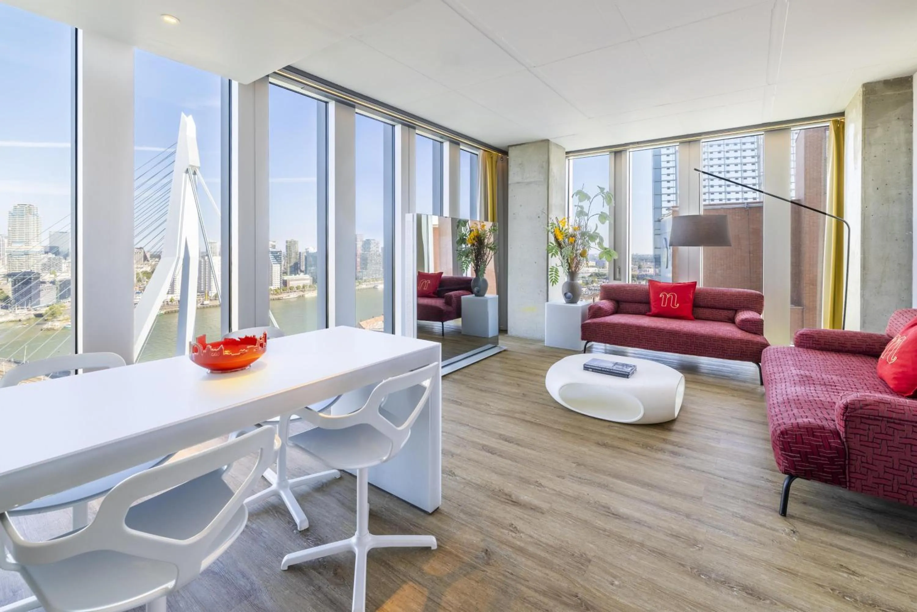 Photo of the whole room in nhow Rotterdam