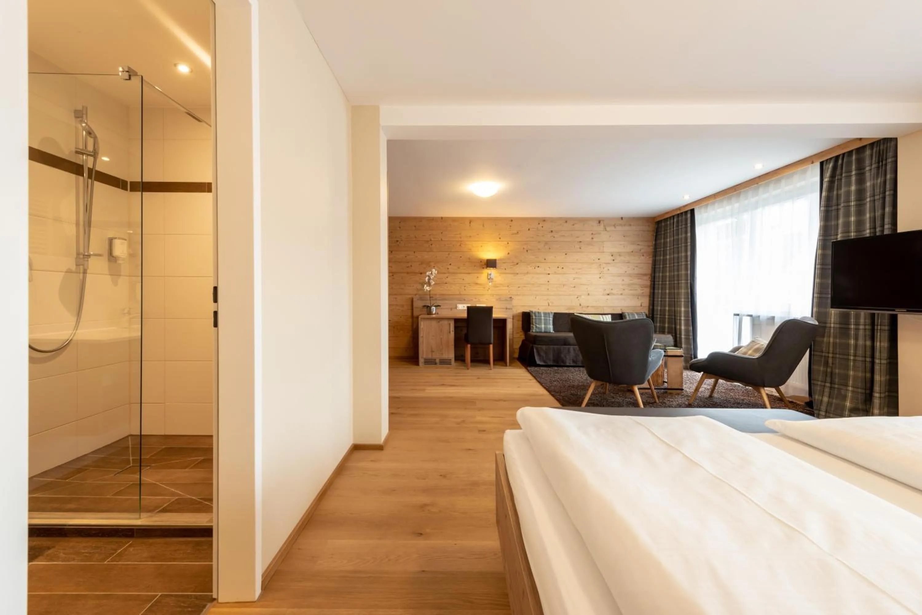 Photo of the whole room, Bed in Hotel Dirsch Wellness & Spa Resort