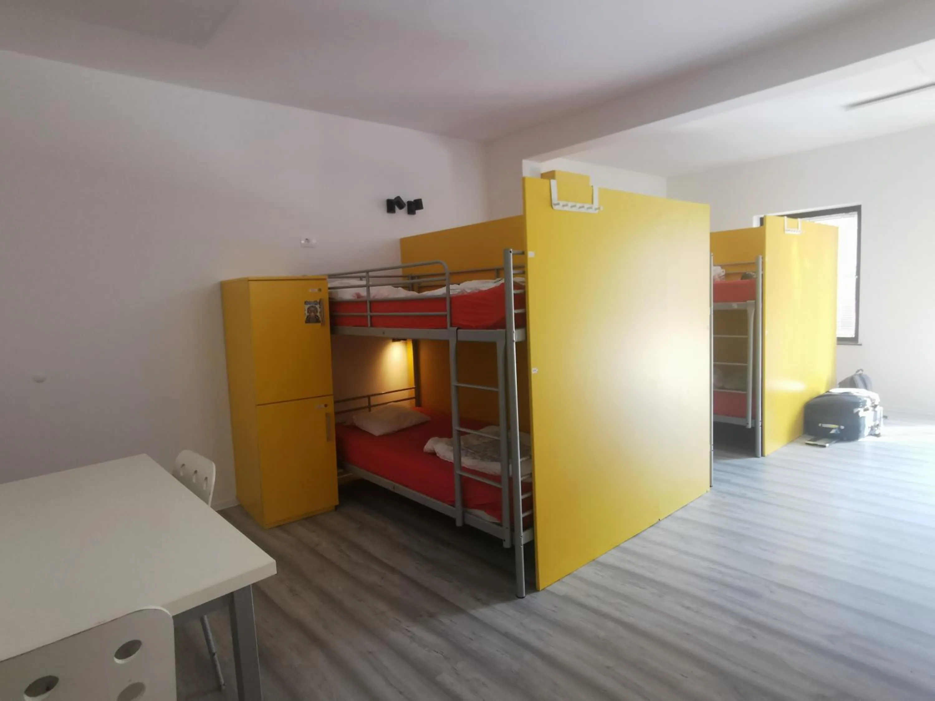 bunk bed, Bed in Most Hostel