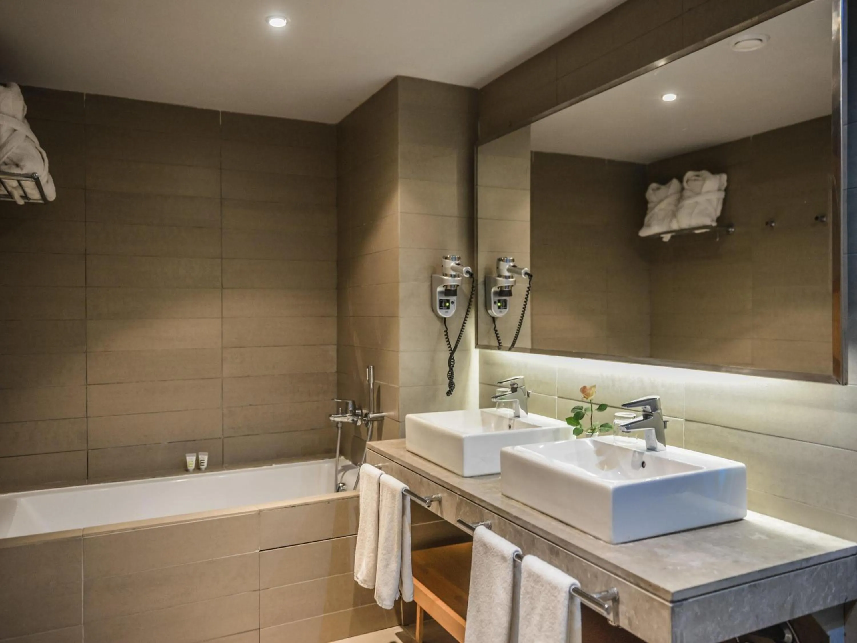 Bedroom in Mercure Quemado Al-Hoceima Resort