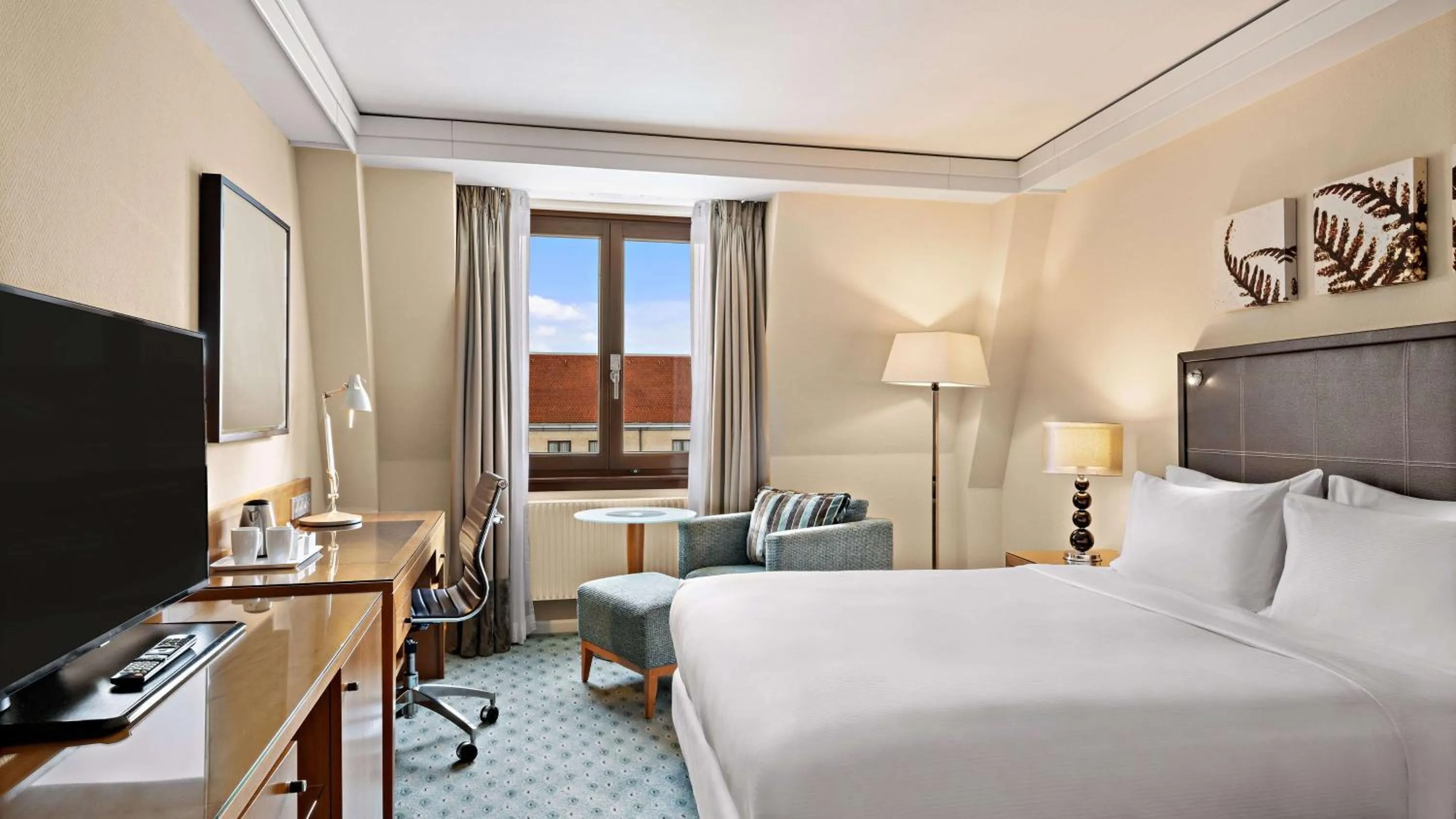 Bed in Hilton Dresden an der Frauenkirche