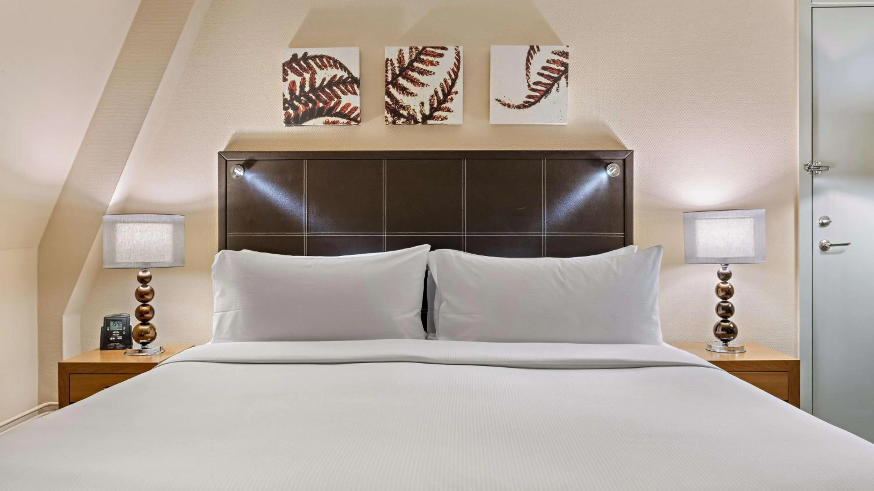 Bed in Hilton Dresden an der Frauenkirche