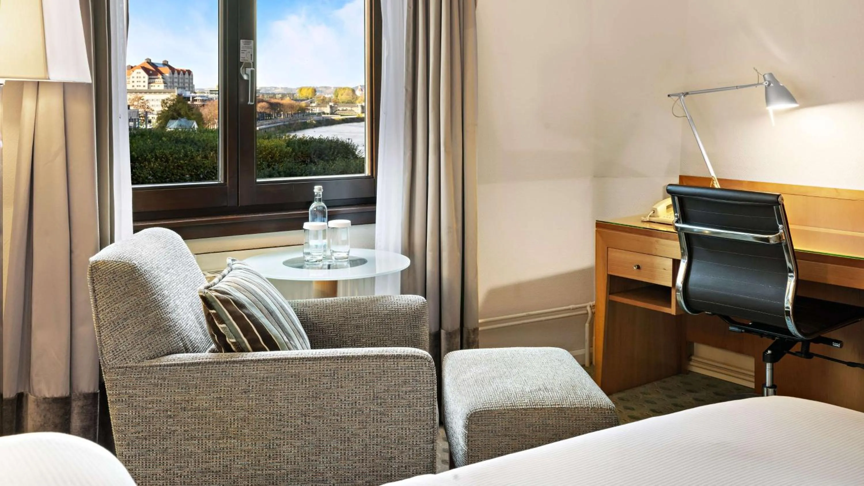 Bedroom in Hilton Dresden an der Frauenkirche