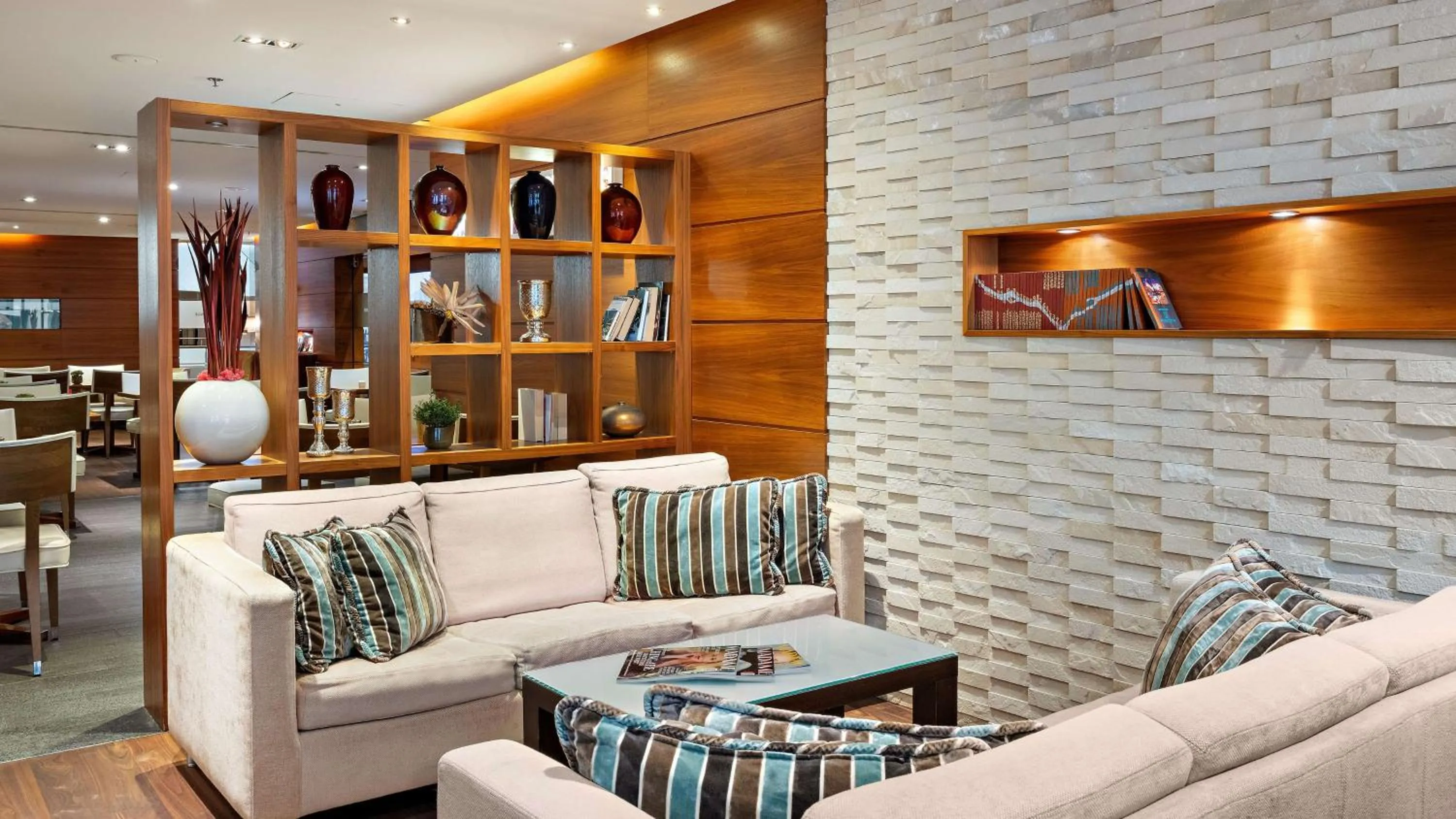 Property building in Hilton Dresden an der Frauenkirche