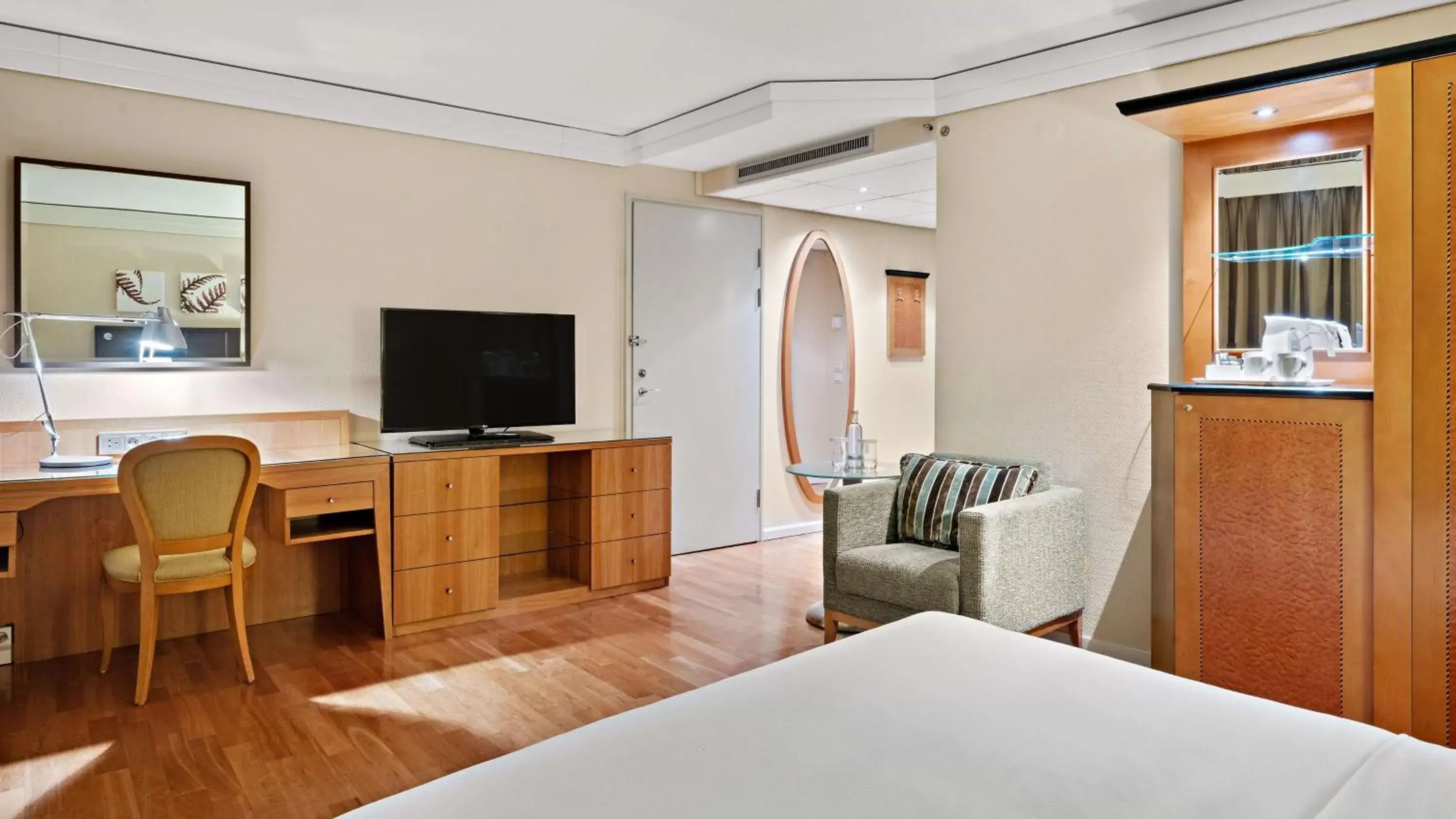 Queen Room in Hilton Dresden an der Frauenkirche Queen Room in Hilton Dresden an der Frauenkirche