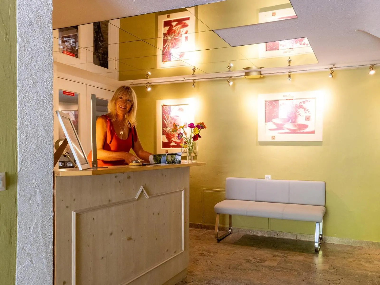 Lobby or reception in Hotel Alpenhof