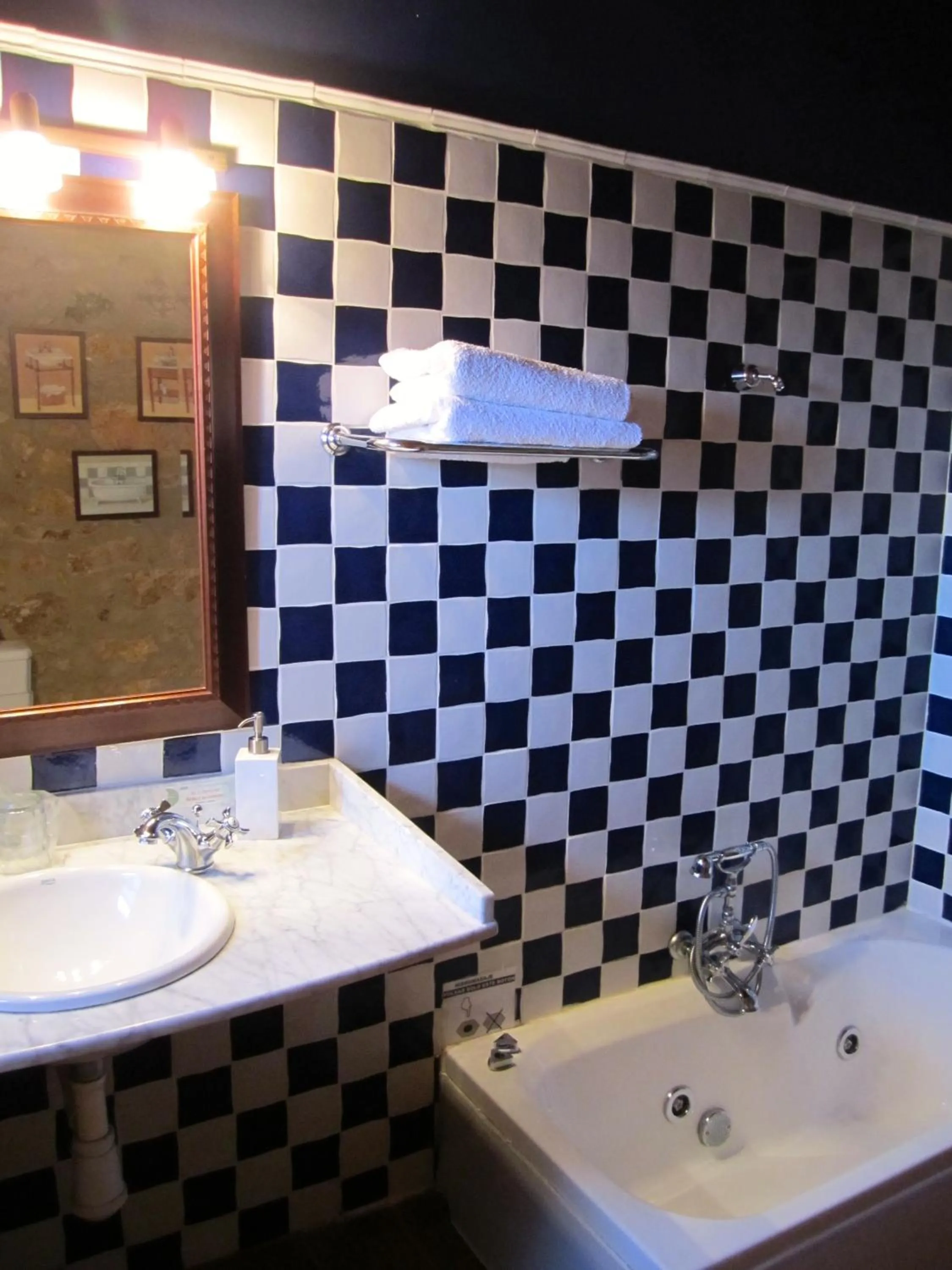 Apartamentos Rurales La Macera ****