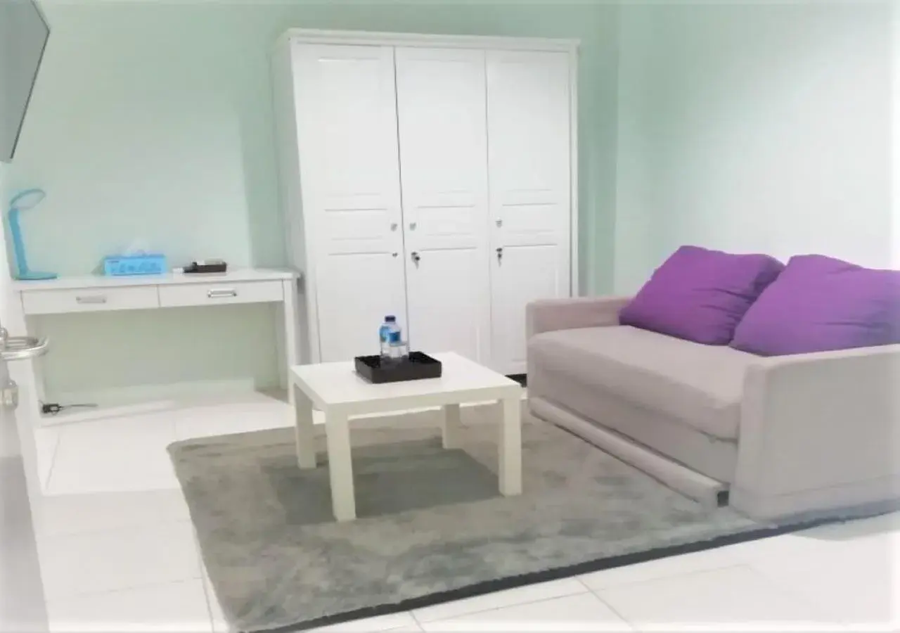 Living room in Susilo Residence 10 Living room in Susilo Residence 10