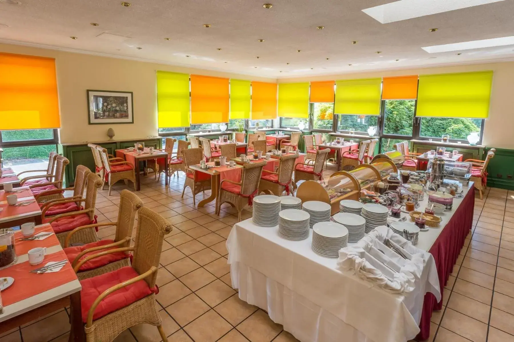 Breakfast in Hotel Tannenhof Haiger Breakfast in Hotel Tannenhof Haiger