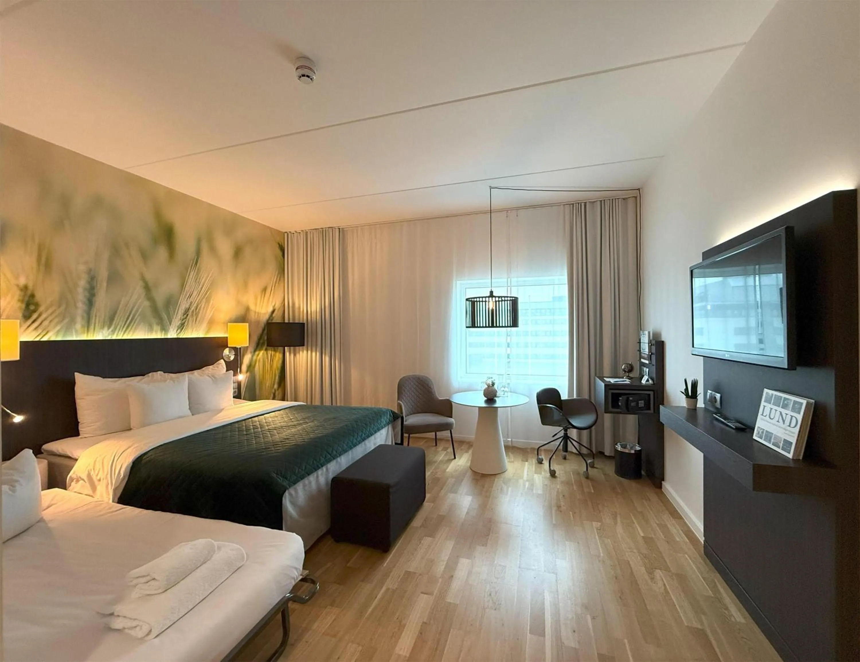 Bedroom, Bed in Best Western Plus Park City Lund