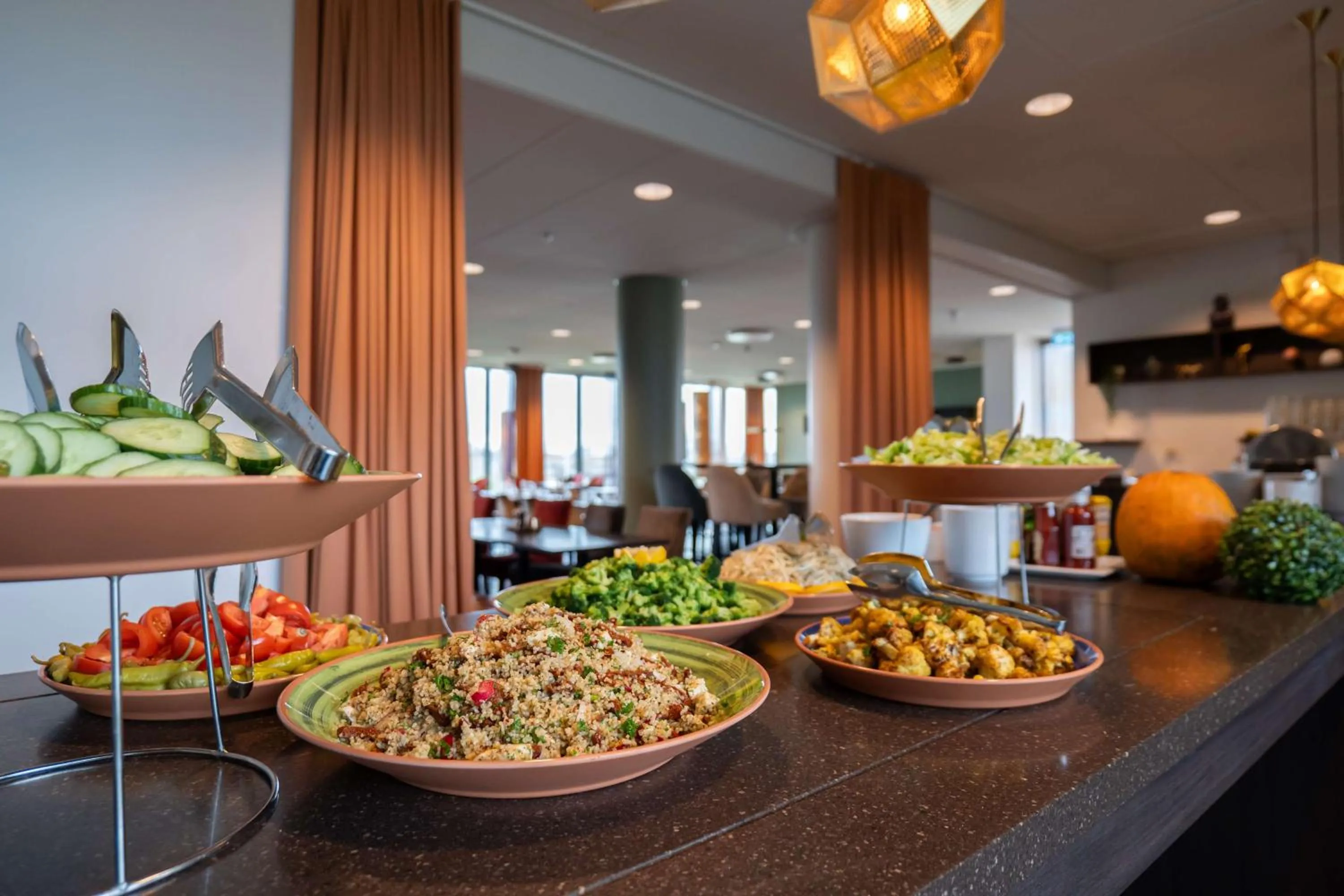 Restaurant/places to eat in Best Western Plus Park City Lund