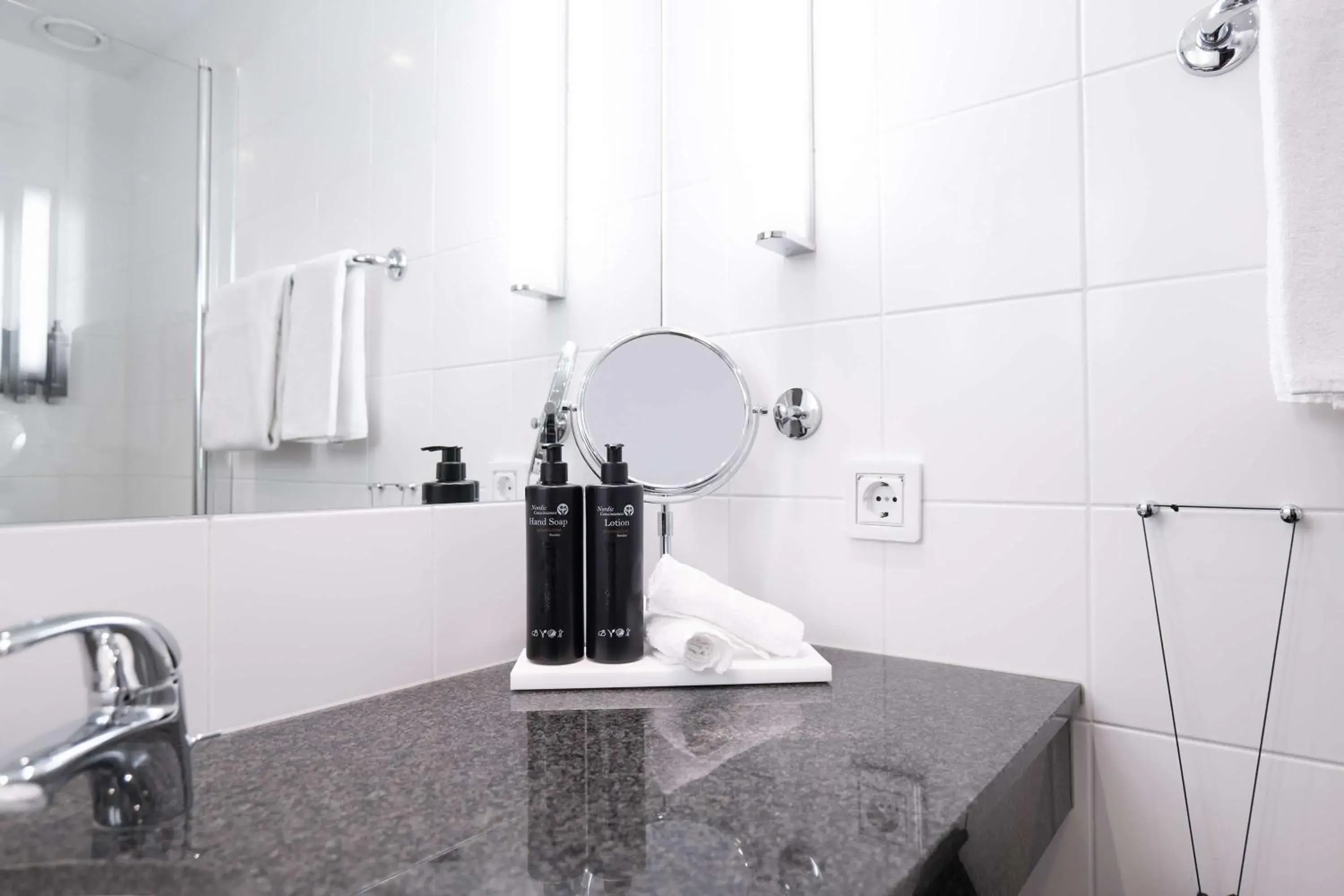 Standard Queen Room in Best Western Plus Park City Lund Standard Queen Room in Best Western Plus Park City Lund