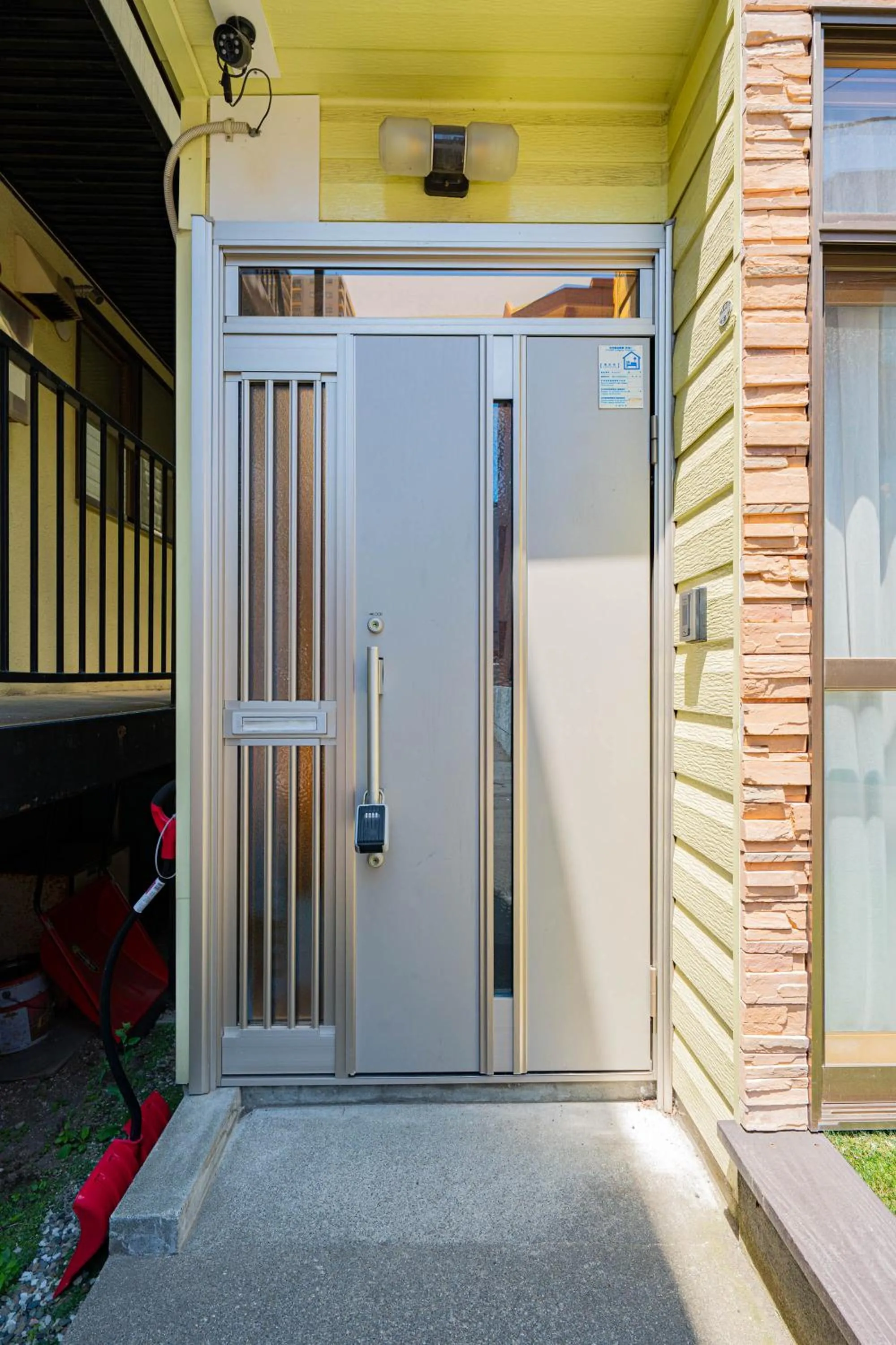 Facade/entrance in Extreme