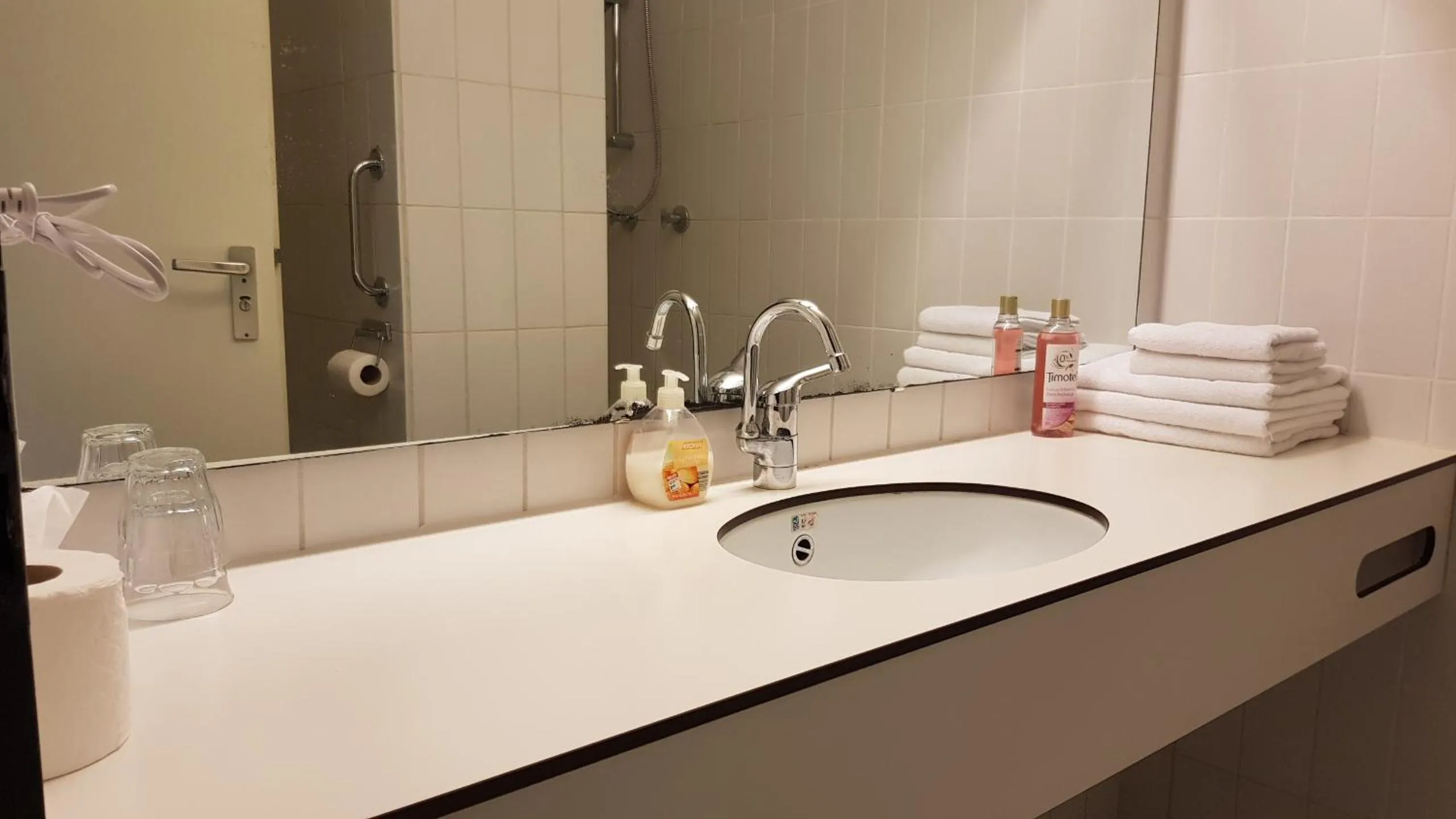 Bathroom in City Hotel Winschoten