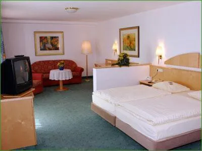 Photo of the whole room, Bed in Haus am Park
