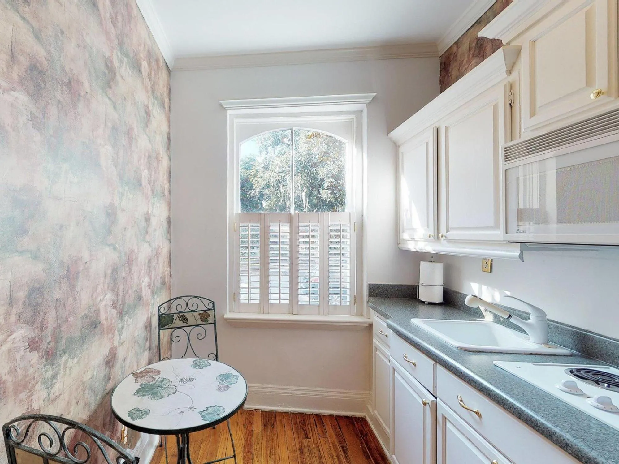 Southern Charm on Liberty