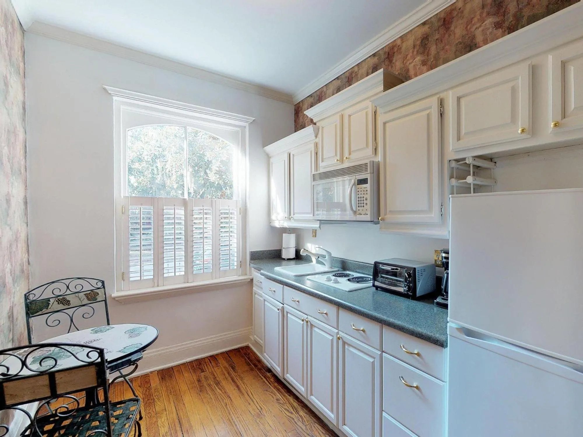 Southern Charm on Liberty