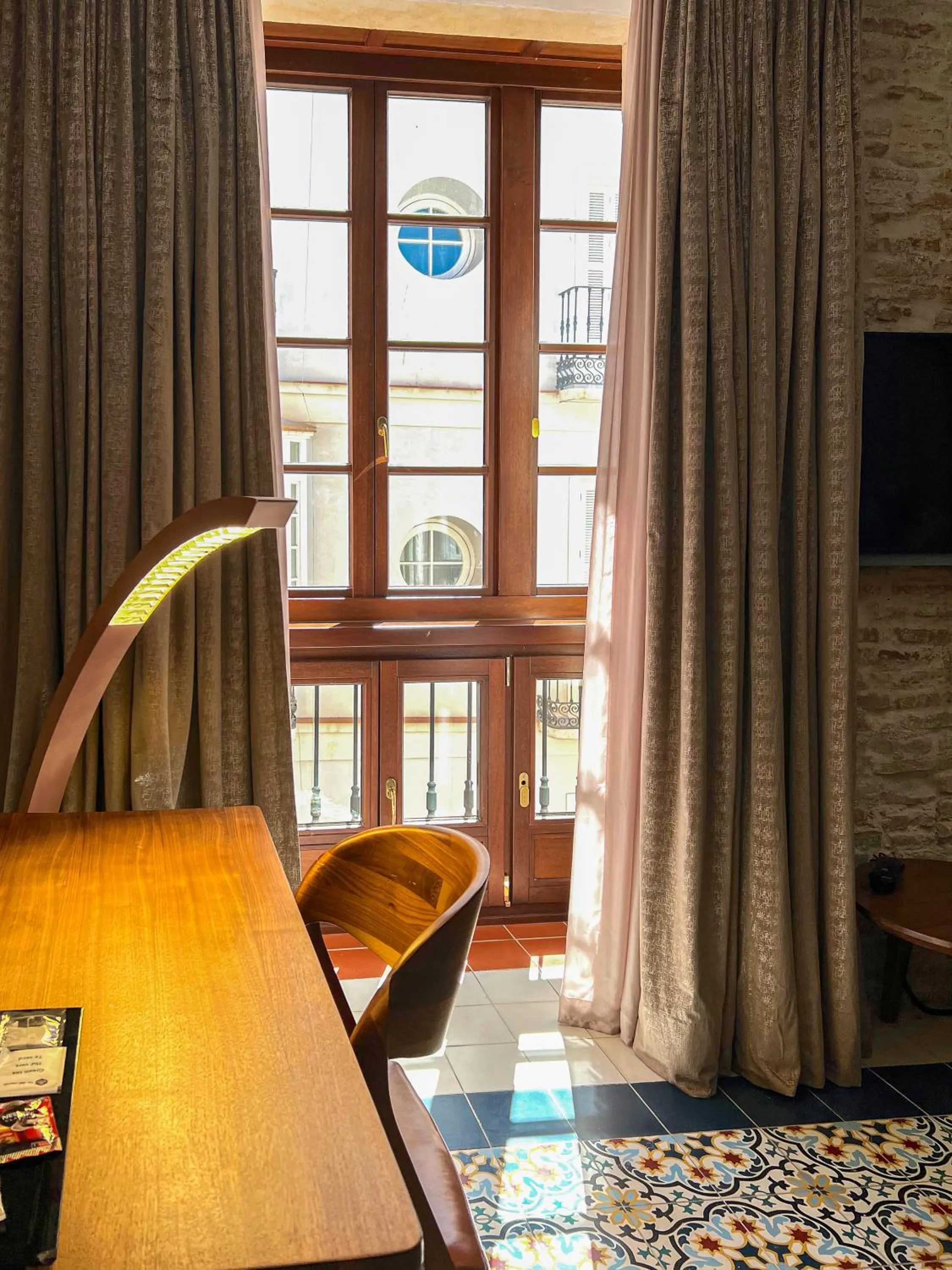 Bed in Anahita Boutique Hotel