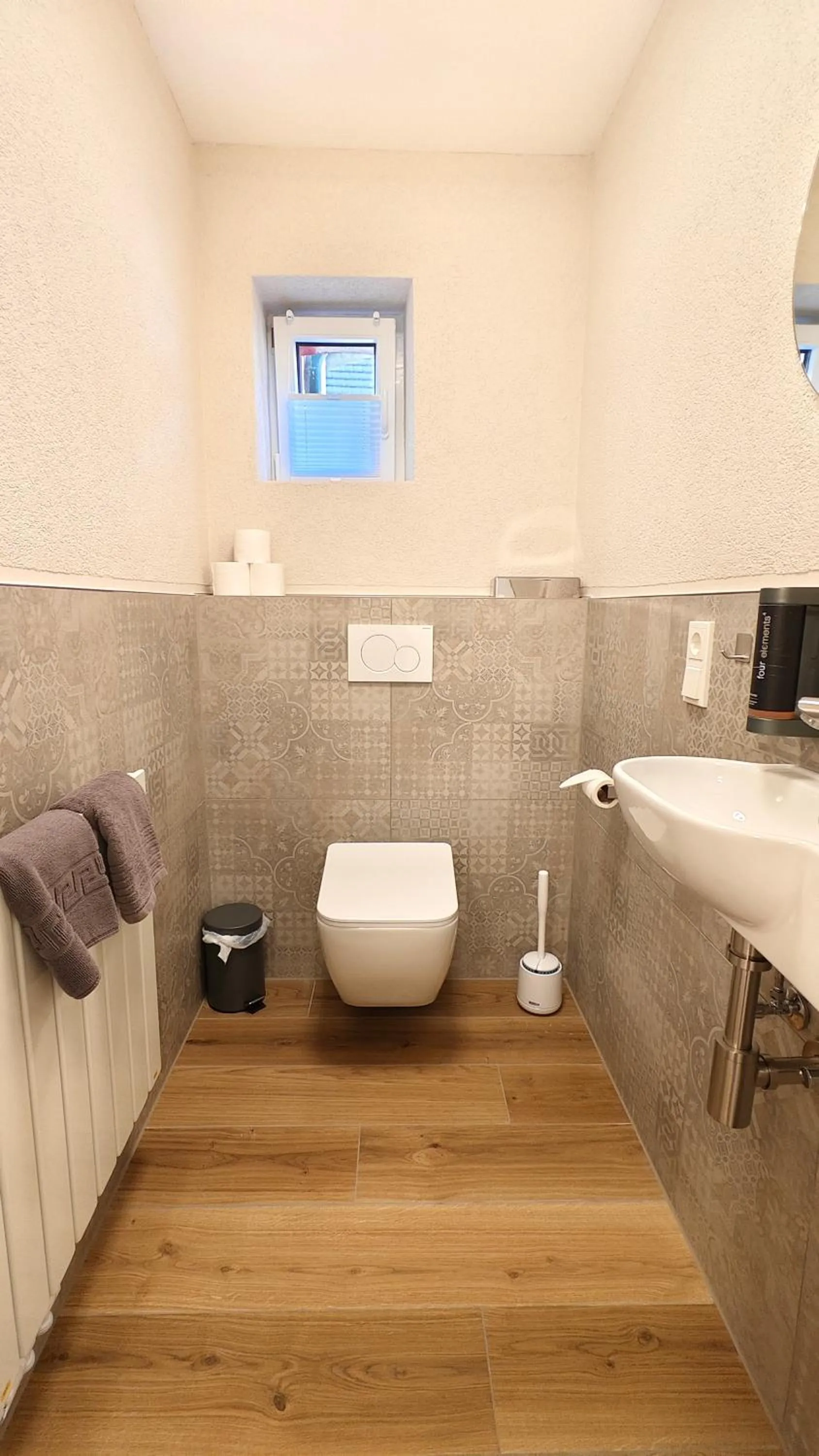 Toilet in Hotel Garni "Zur Alten Post"