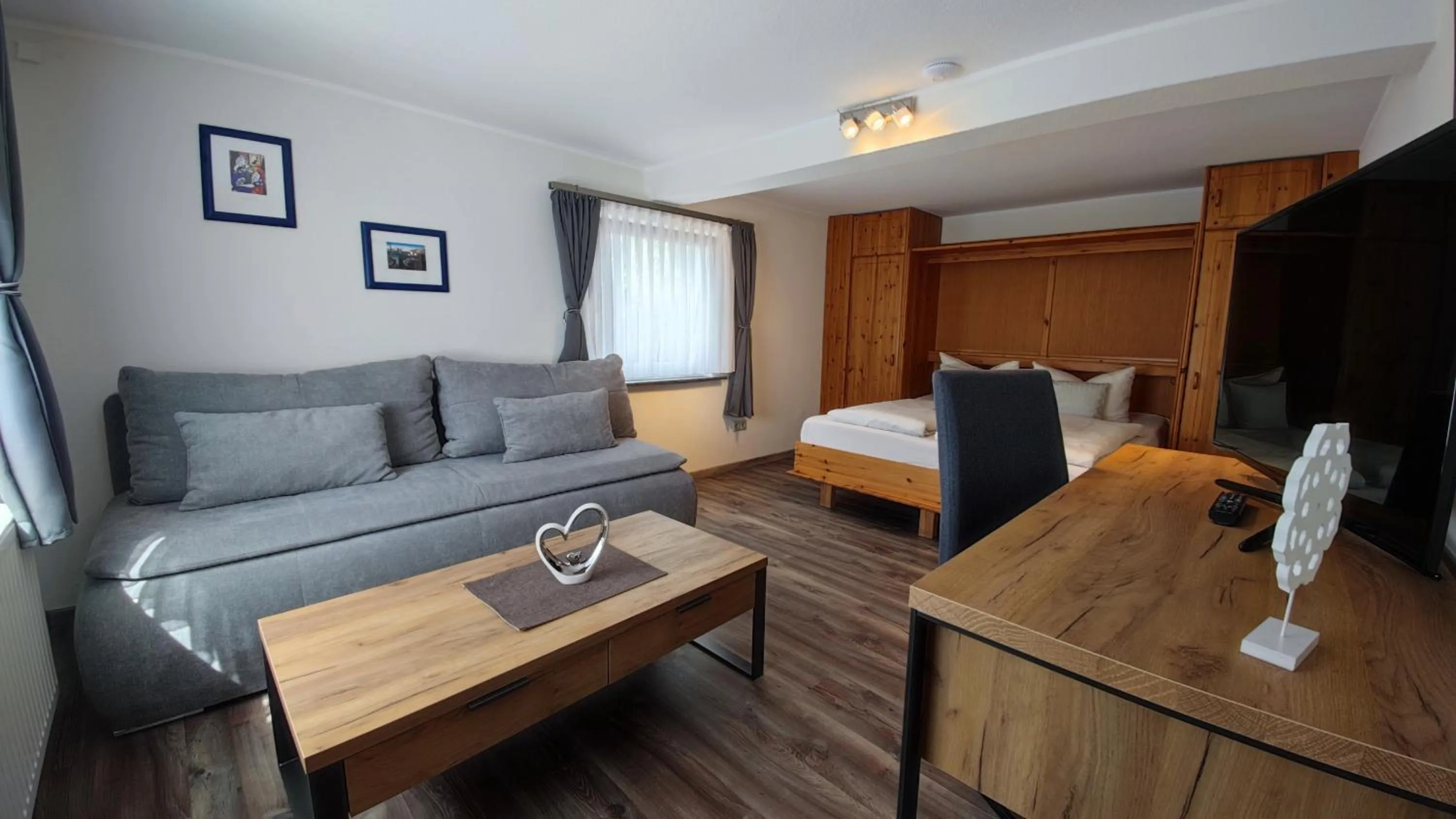 Bedroom, Bed in Hotel Garni Zur alten Post