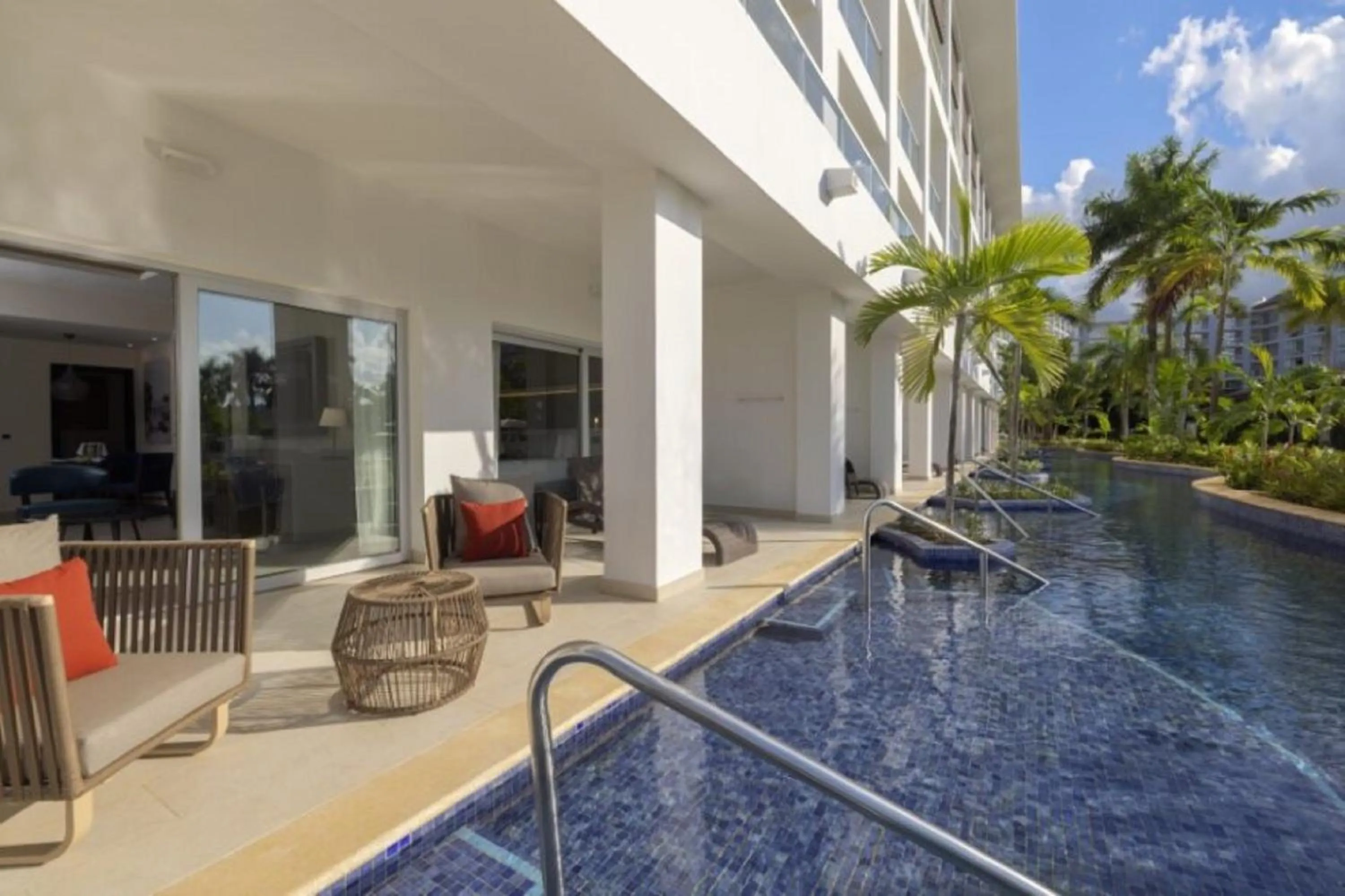 Swimming pool in Royalton Hideaway Blue Waters, An Autograph Collection All-Inclusive Resort - Adults Only