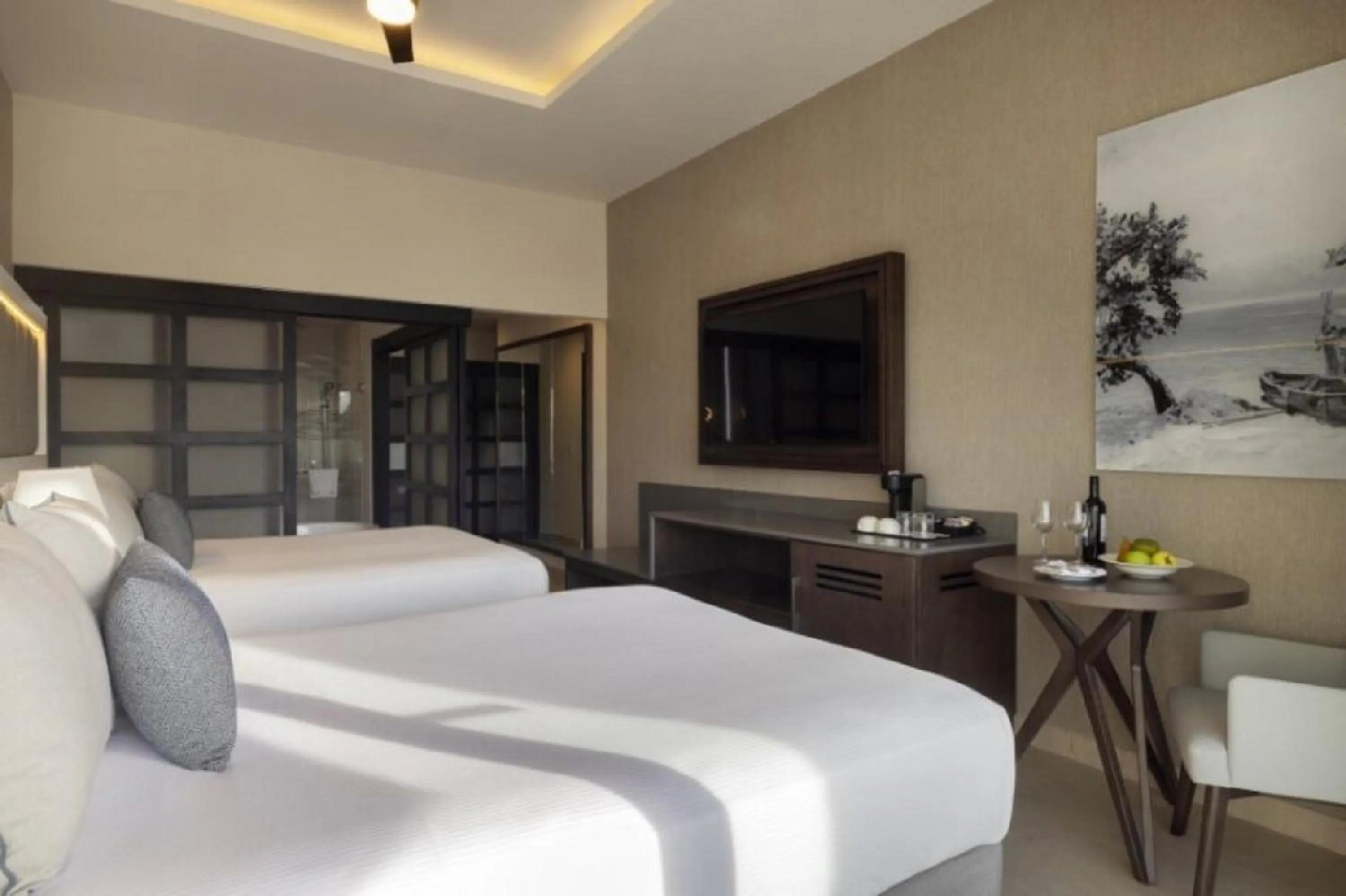 Bed in Royalton Hideaway Blue Waters, An Autograph Collection All-Inclusive Resort - Adults Only