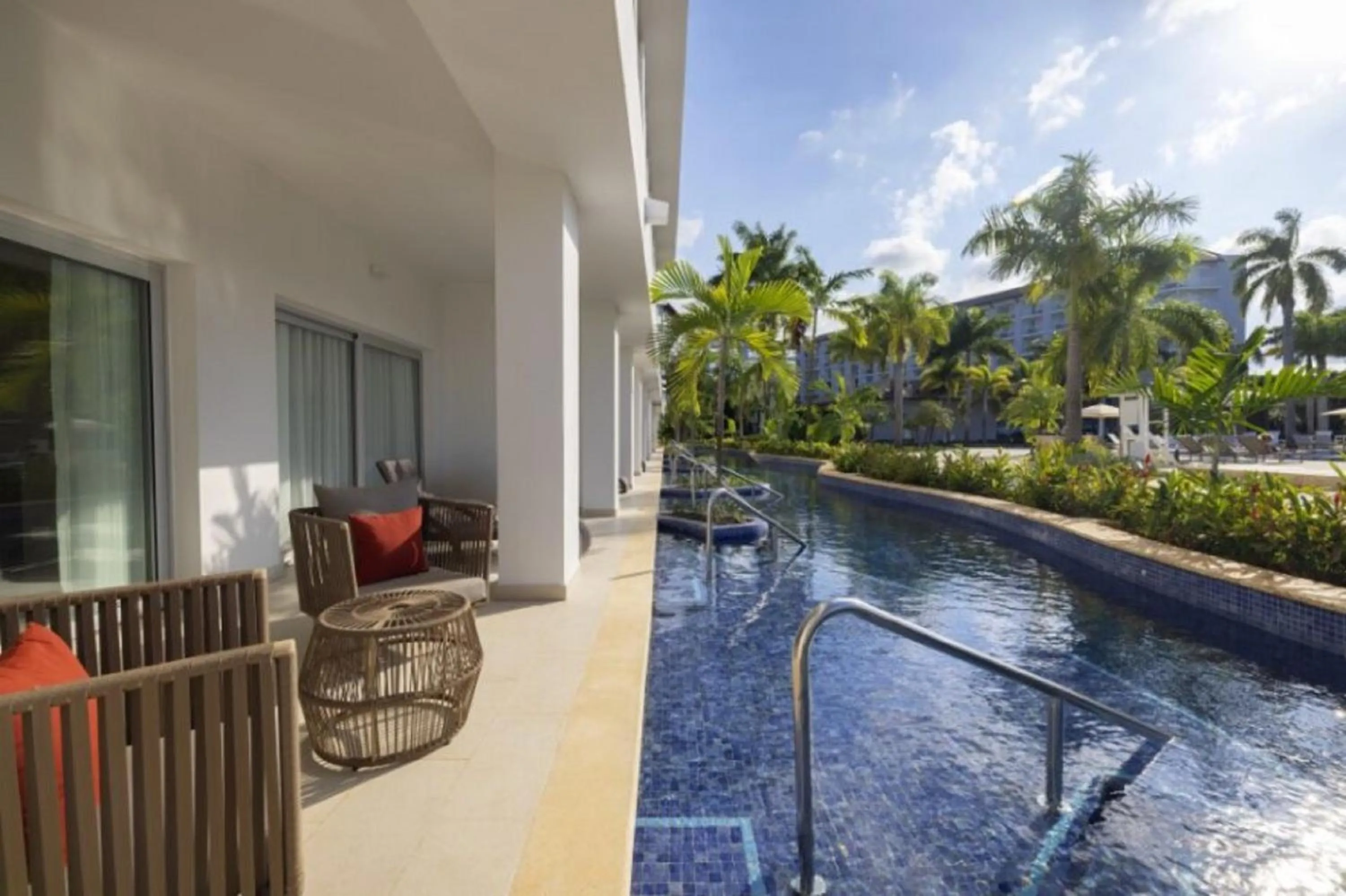 Swimming pool in Royalton Hideaway Blue Waters, An Autograph Collection All-Inclusive Resort - Adults Only