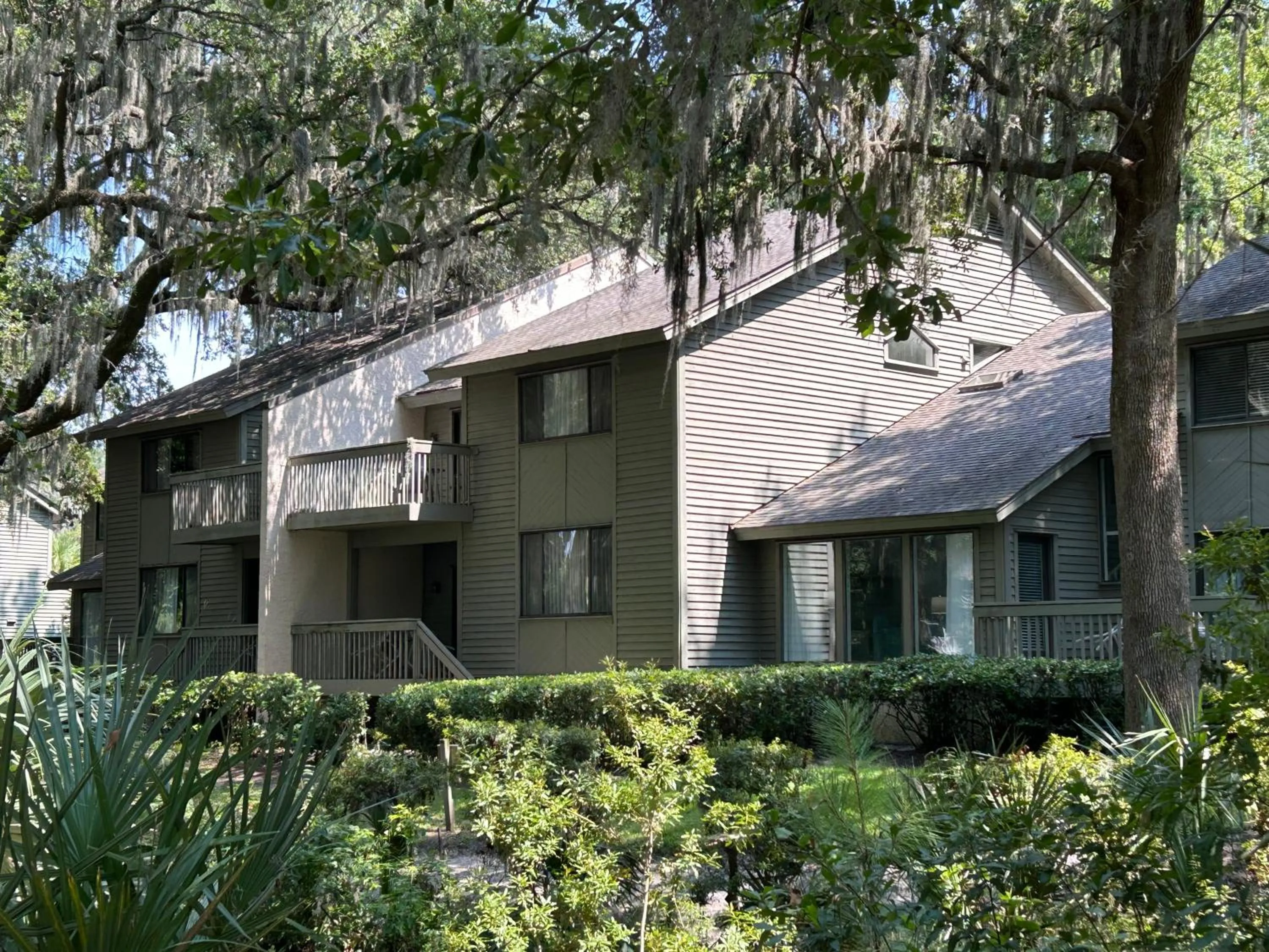 Property building in Southwind II at Shipyard