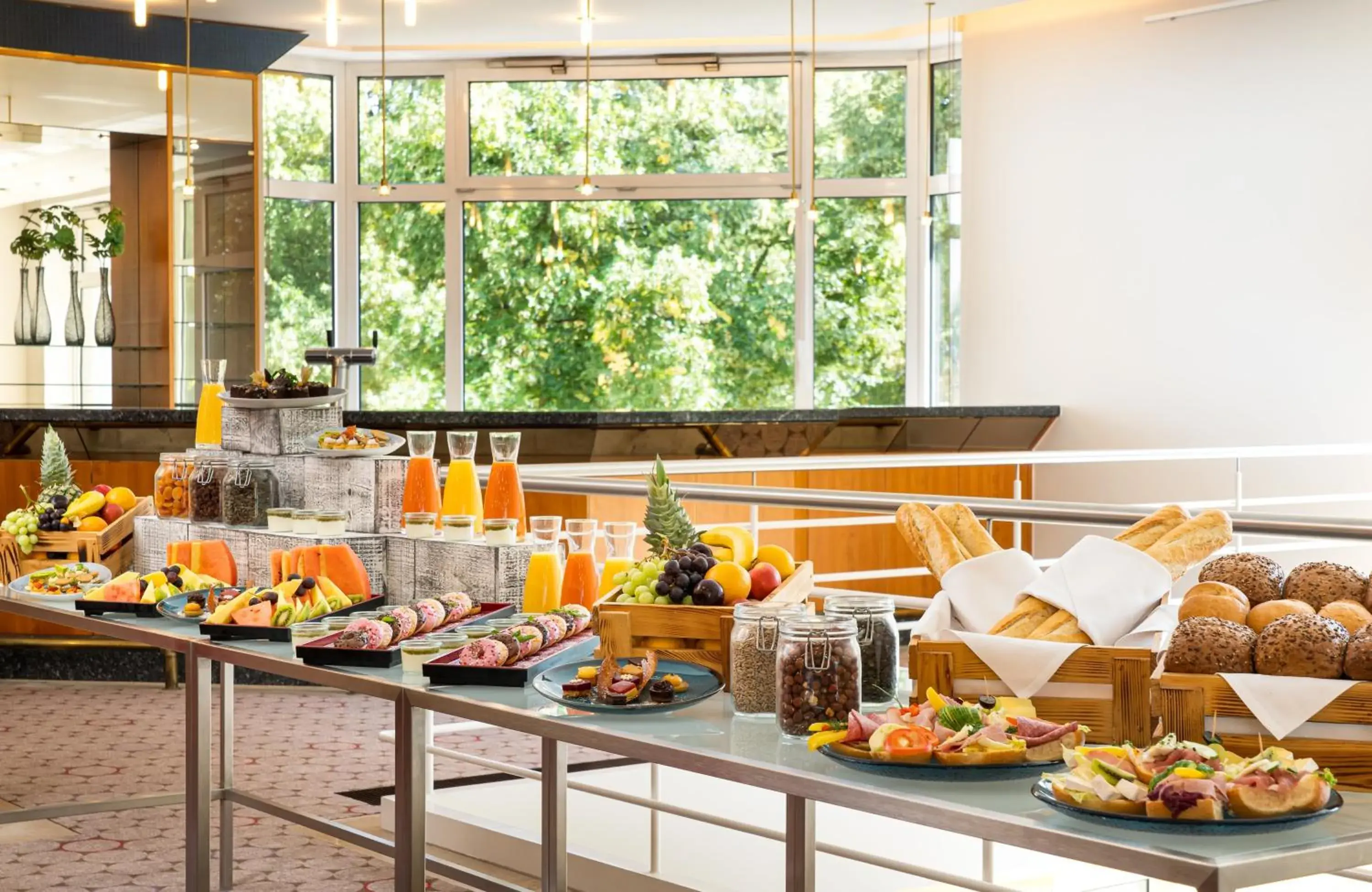 Buffet breakfast in Leonardo Hotel Weimar Buffet breakfast in Leonardo Hotel Weimar