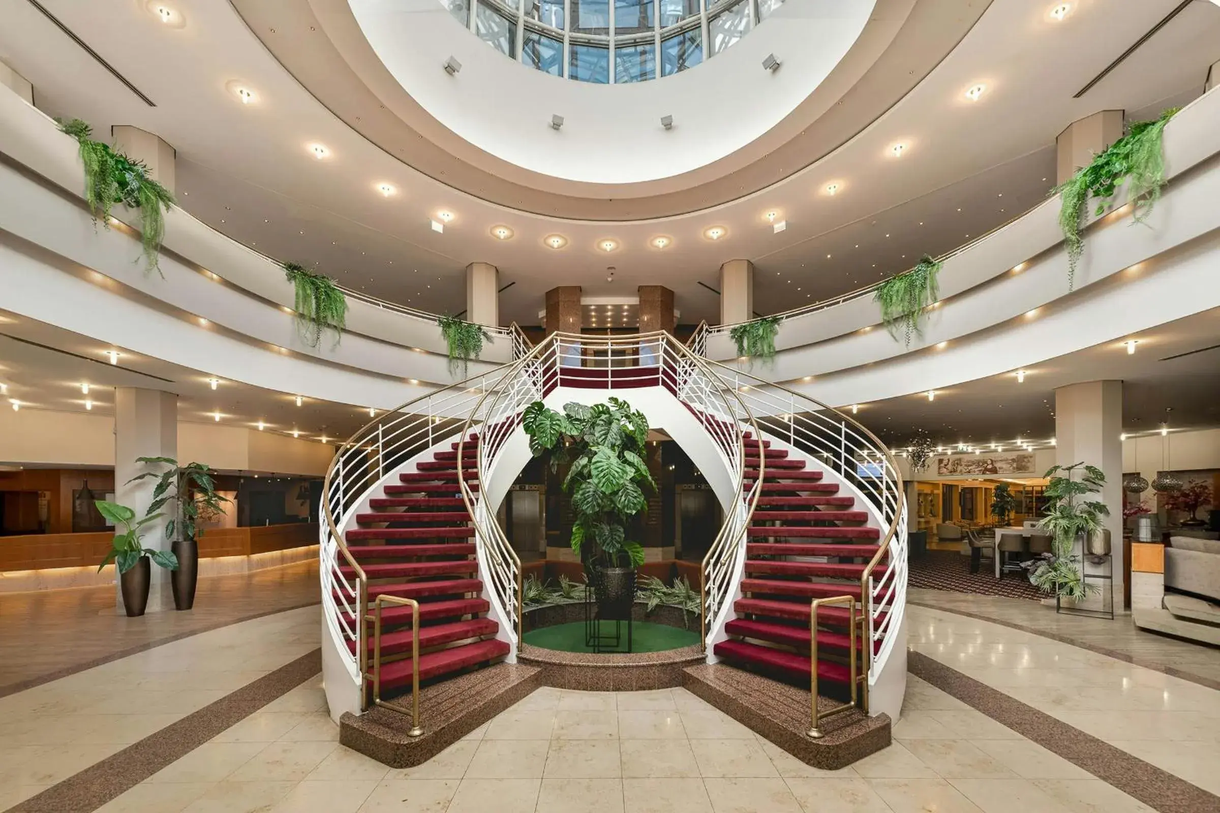 Lobby or reception in Leonardo Hotel Weimar Lobby or reception in Leonardo Hotel Weimar