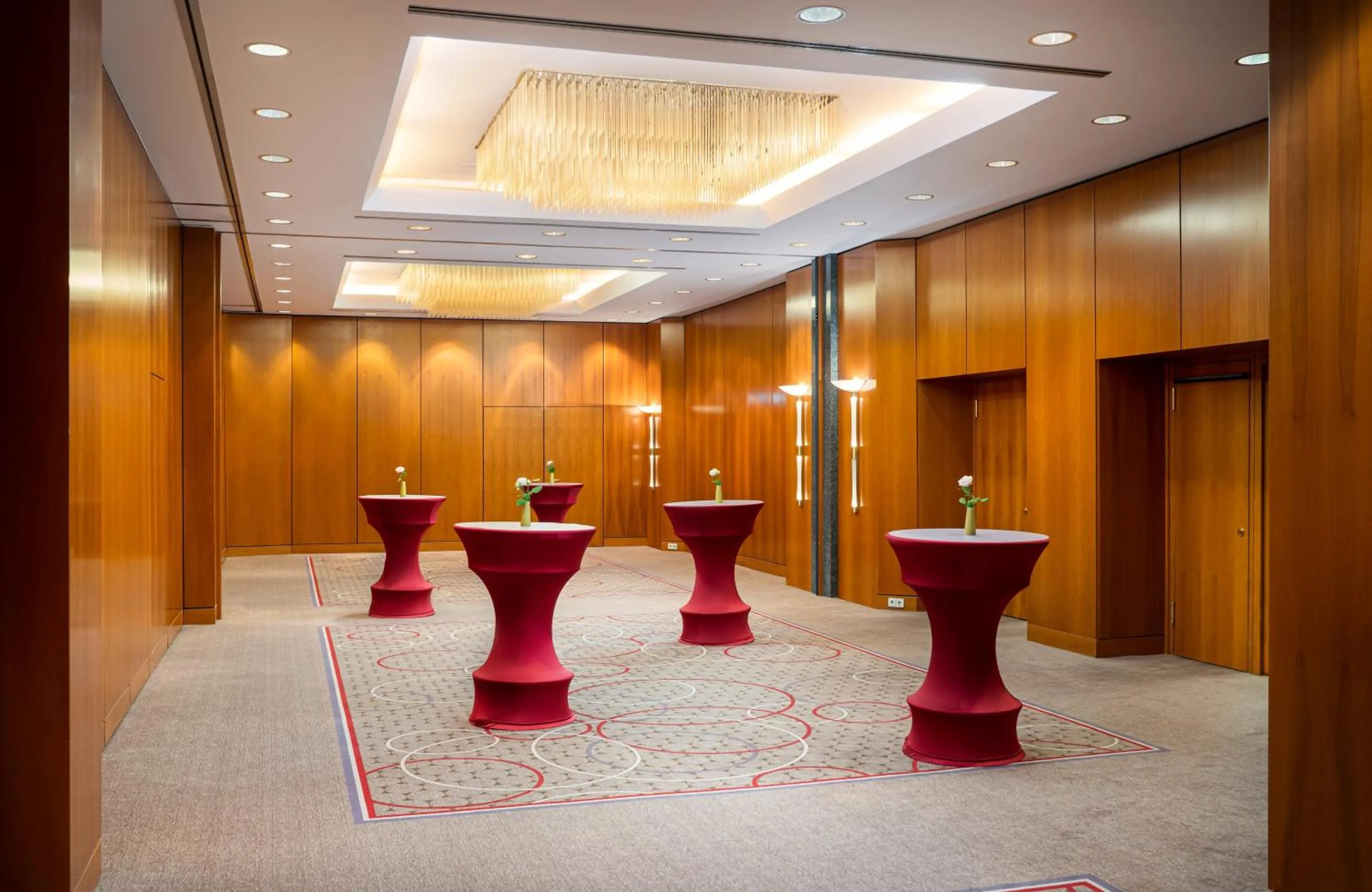 Meeting/conference room in Leonardo Hotel Weimar