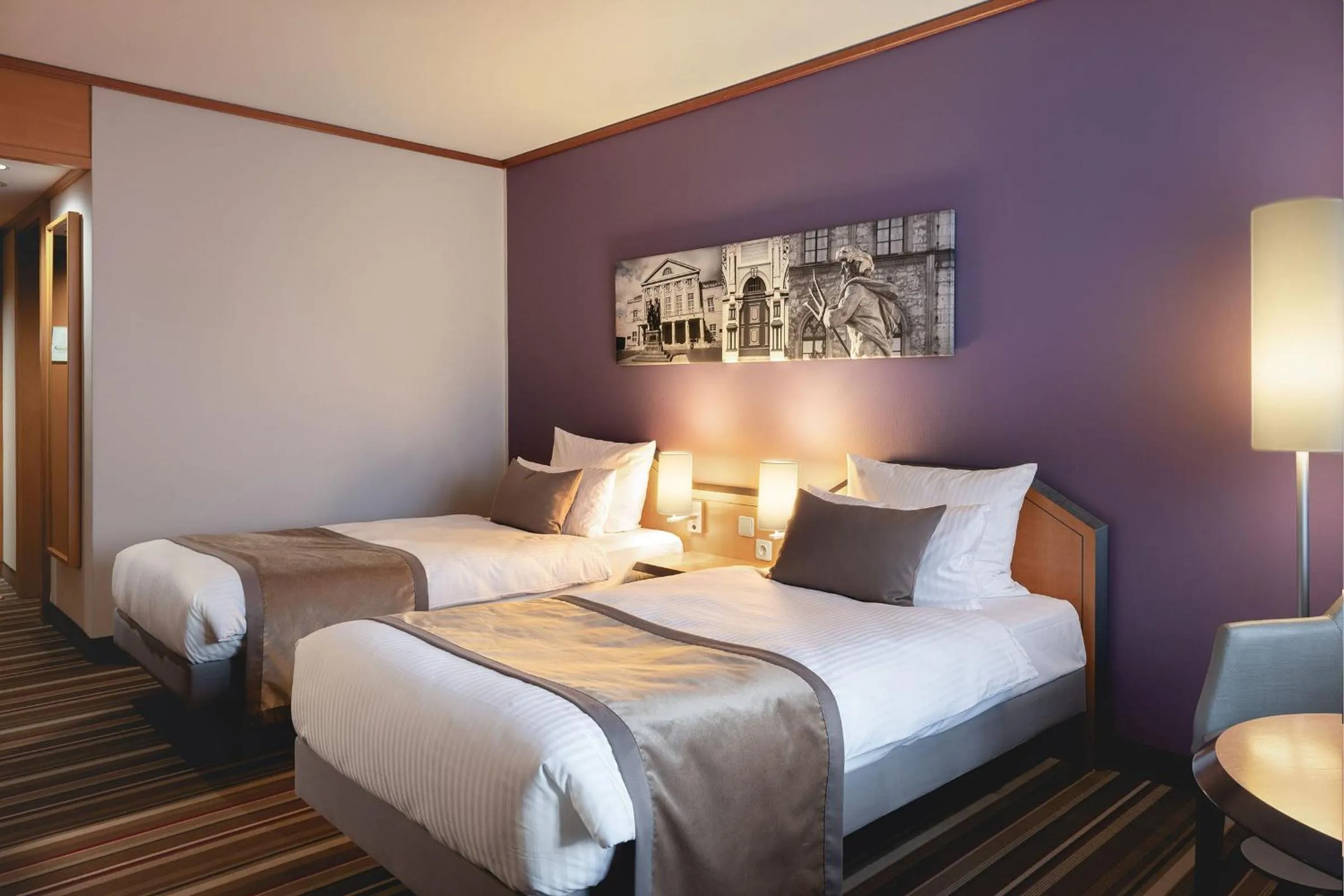 Photo of the whole room, Bed in Leonardo Hotel Weimar