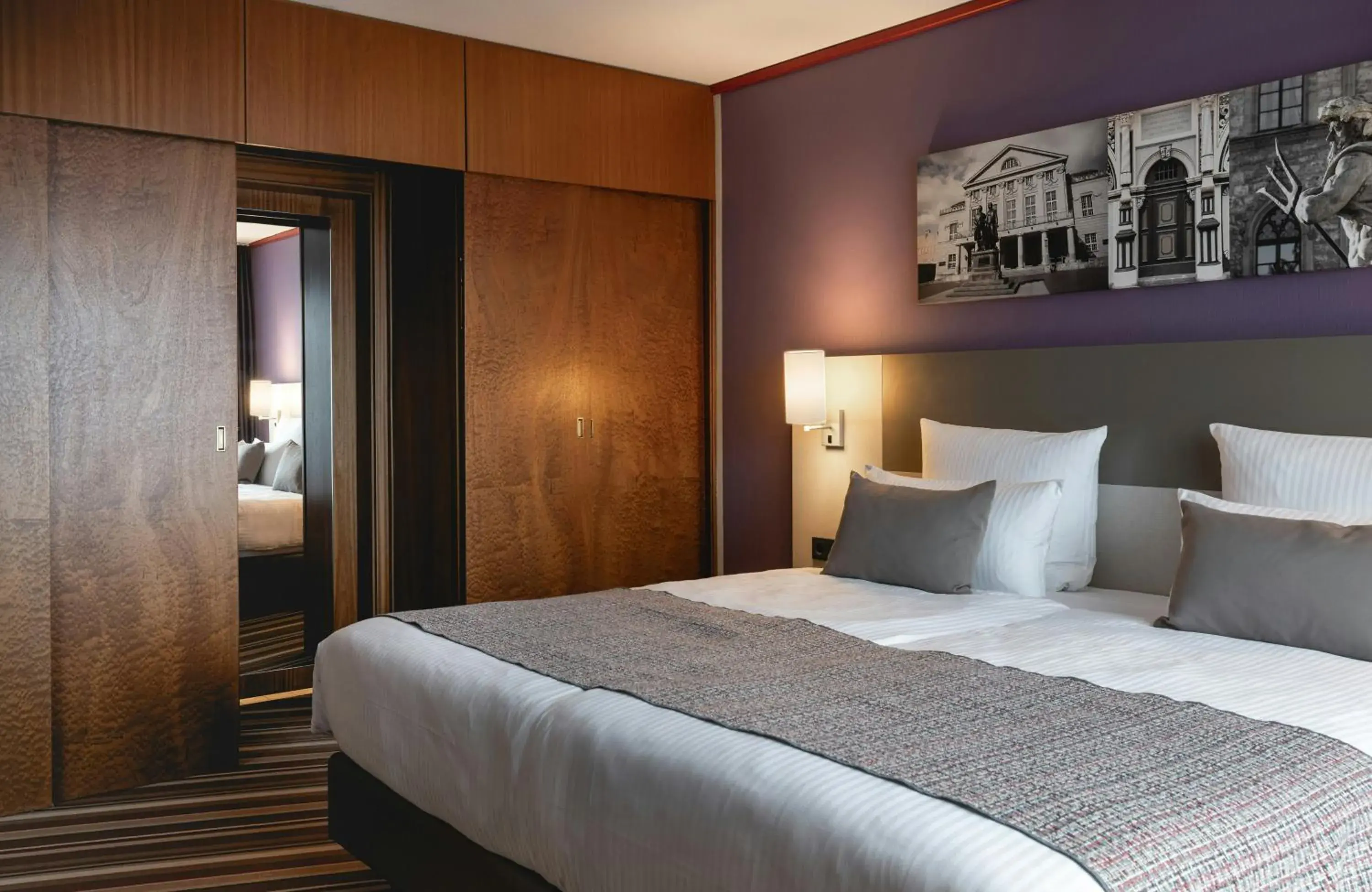 Photo of the whole room, Bed in Leonardo Hotel Weimar Photo of the whole room, Bed in Leonardo Hotel Weimar