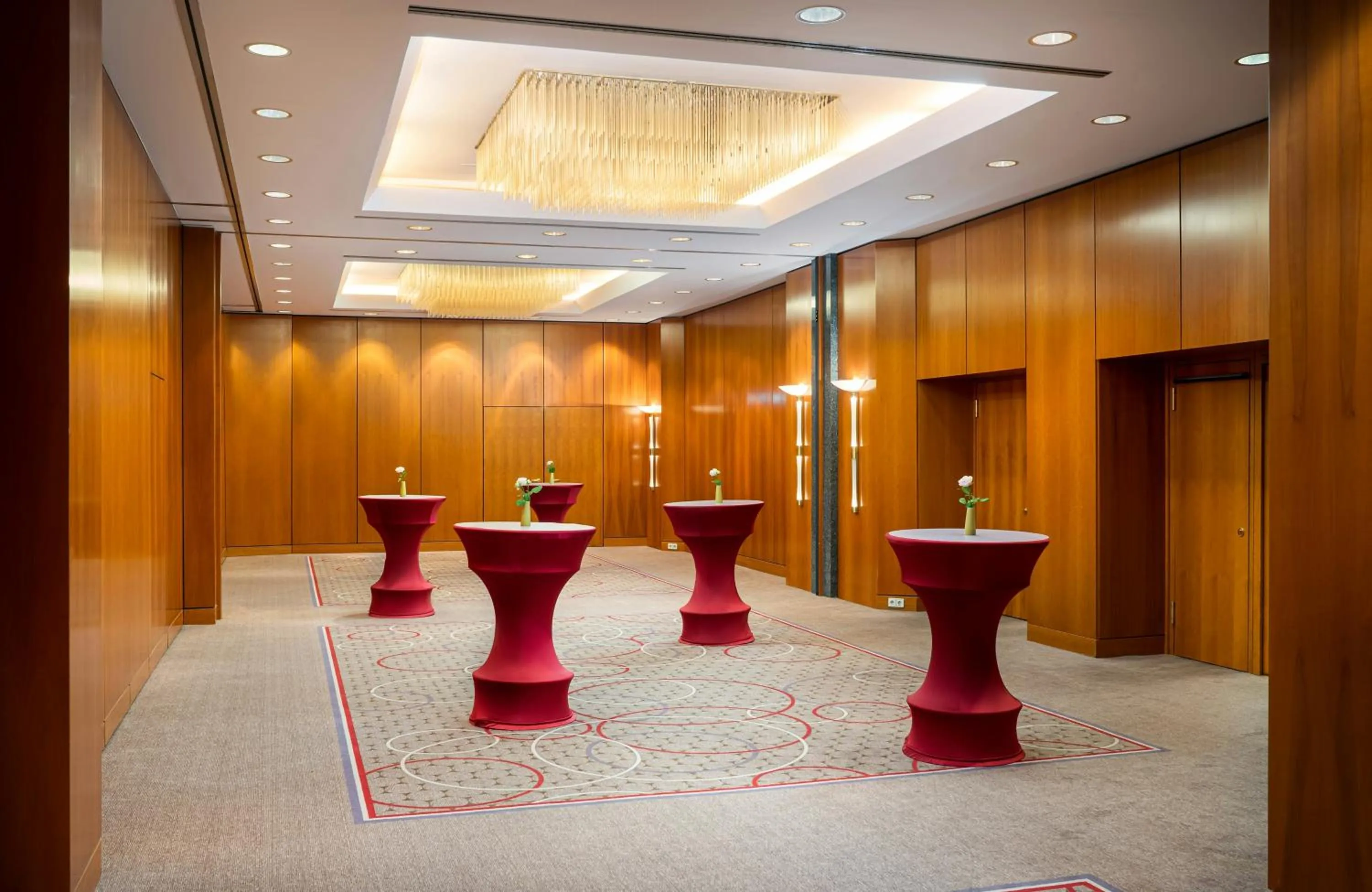 Meeting/conference room in Leonardo Hotel Weimar
