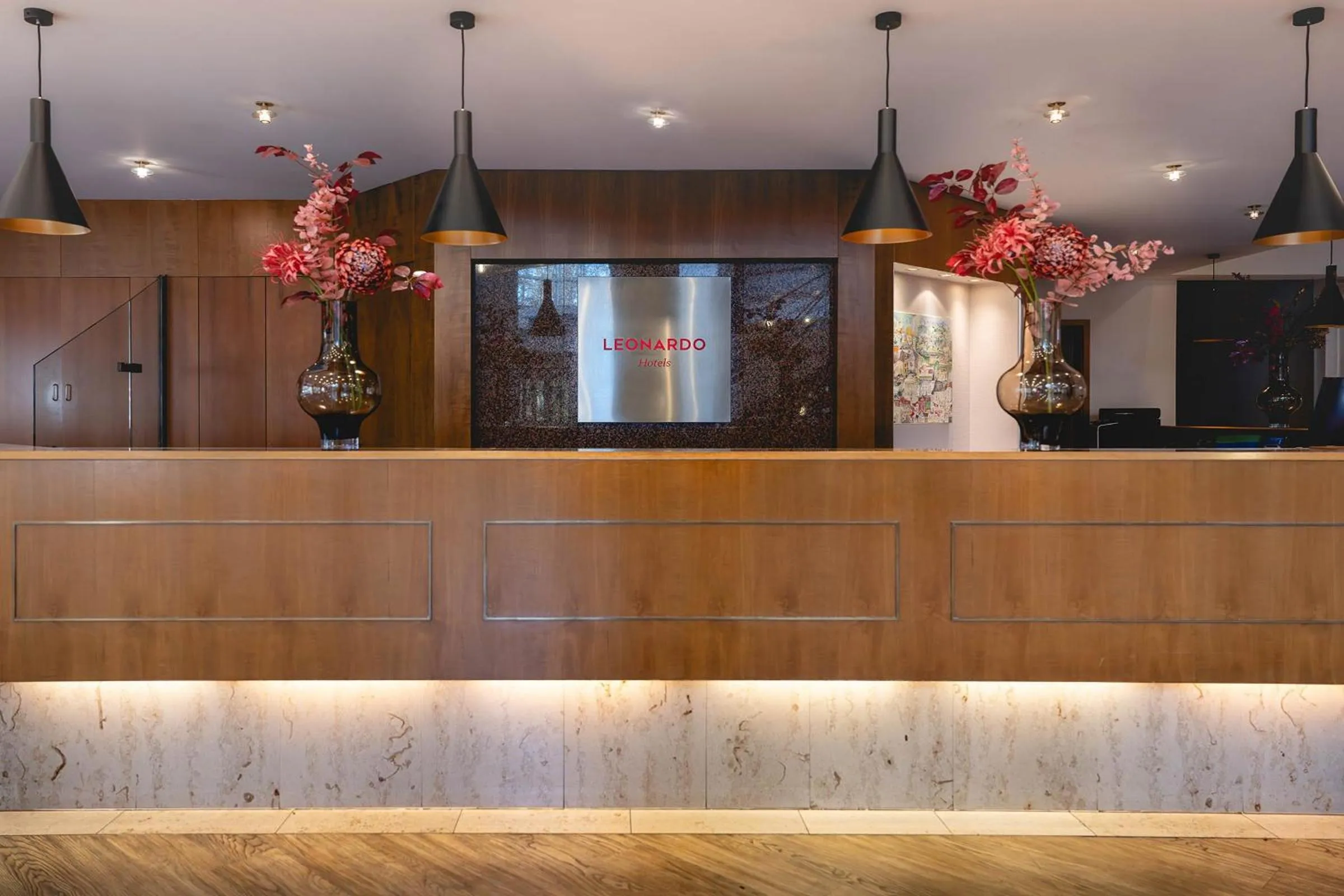 Lobby or reception in Leonardo Hotel Weimar