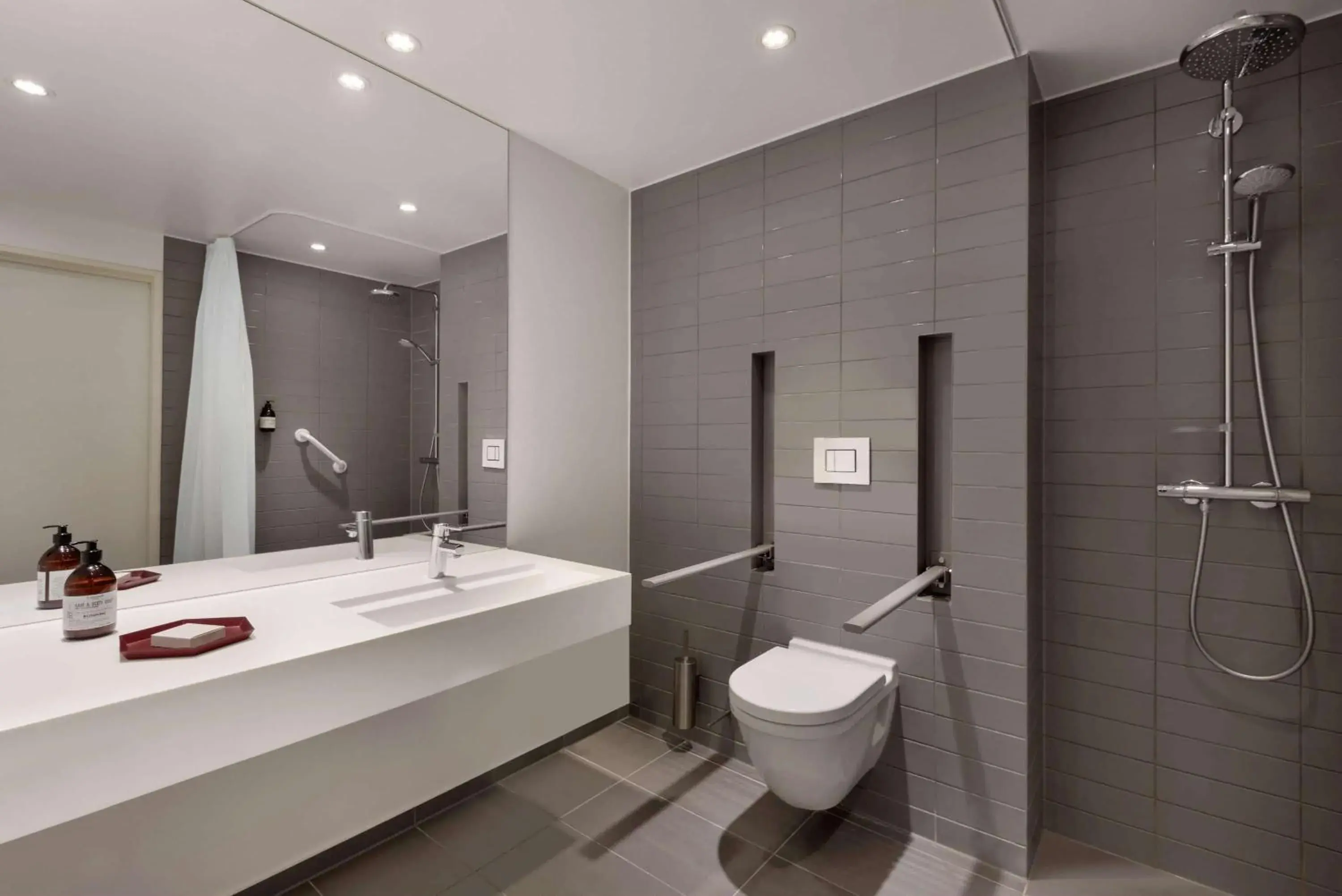 Photo of the whole room in Comwell Aarhus Dolce by Wyndham Photo of the whole room in Comwell Aarhus Dolce by Wyndham