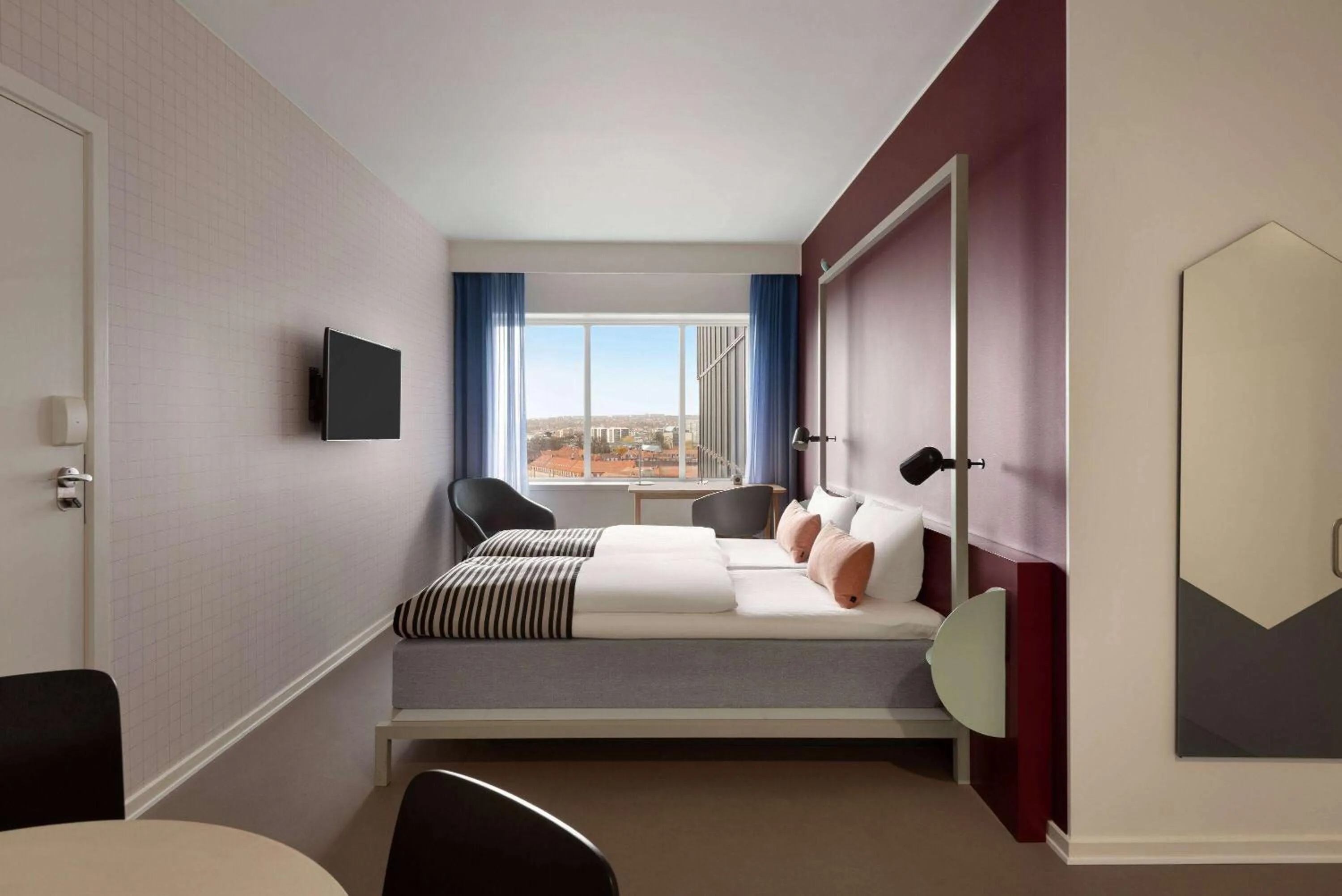 Photo of the whole room, Bed in Comwell Aarhus Dolce by Wyndham